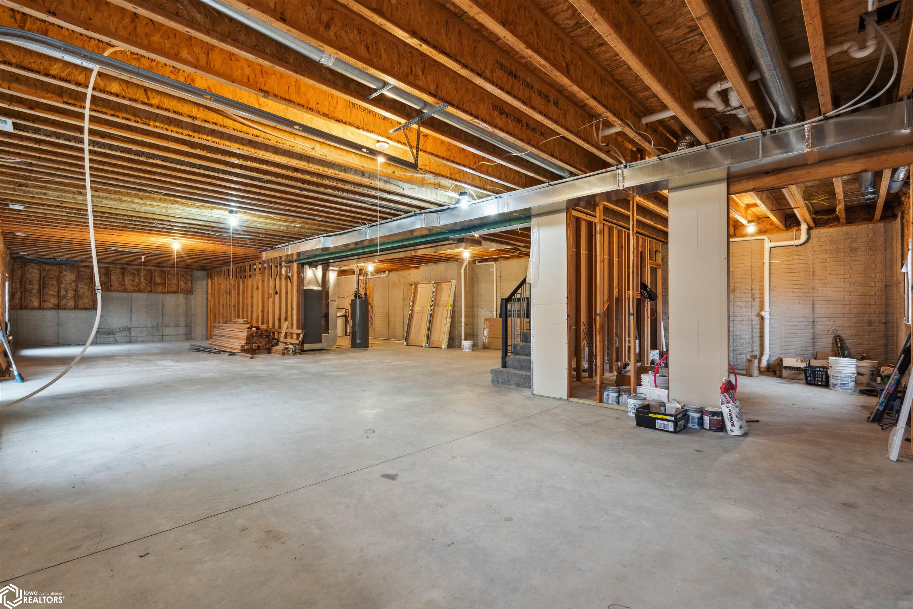 961 Breakwater Place, Polk City, Iowa image 38