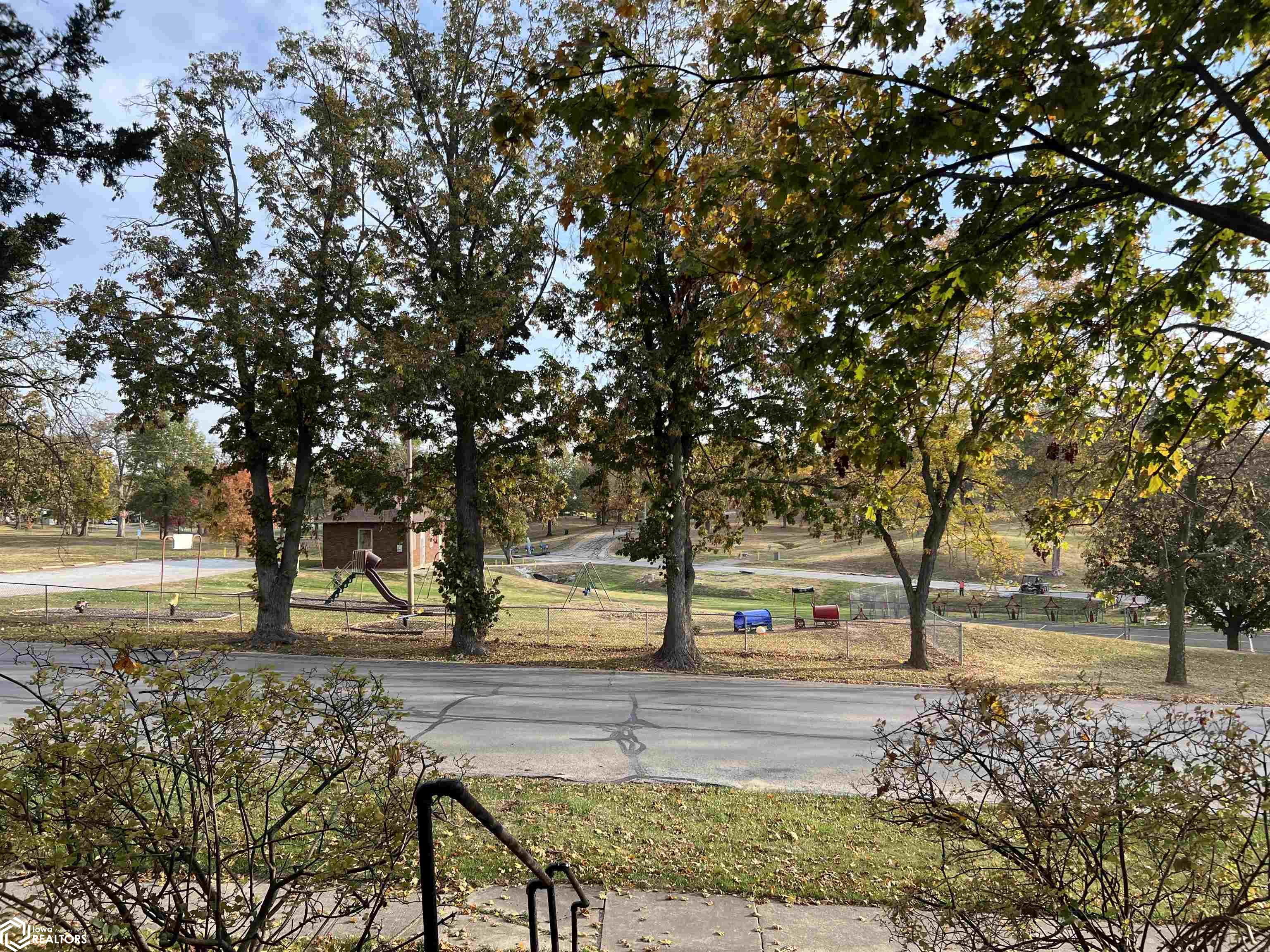 1526 Orleans Avenue, Keokuk, Iowa image 7
