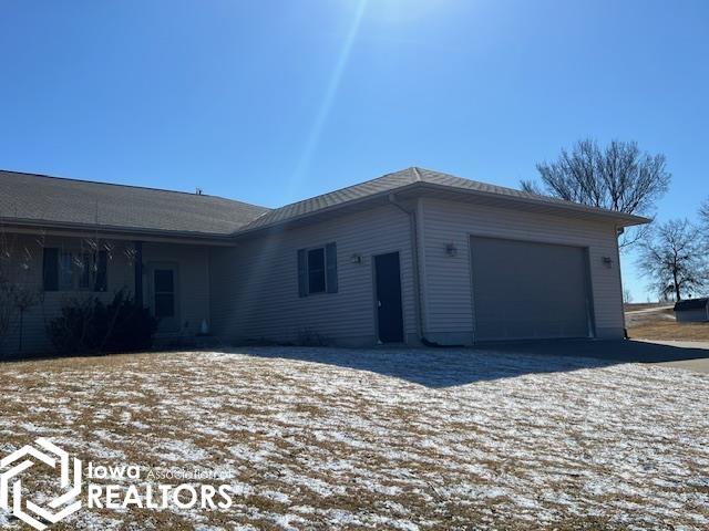 1904 S Meadowview Avenue, Mount Pleasant, Iowa image 3