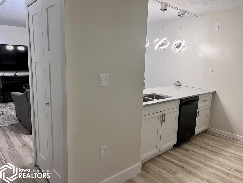 2700 N Shore Drive #201, Clear Lake, Iowa image 5