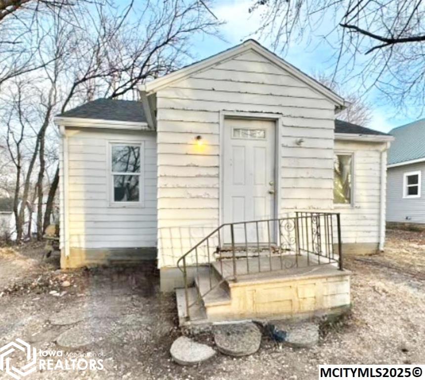 208 S 5th St, Swea City, Iowa image 1