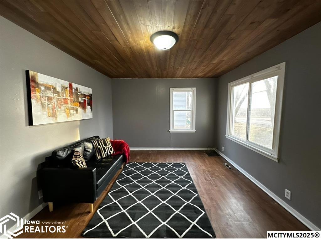 208 S 5th St, Swea City, Iowa image 2