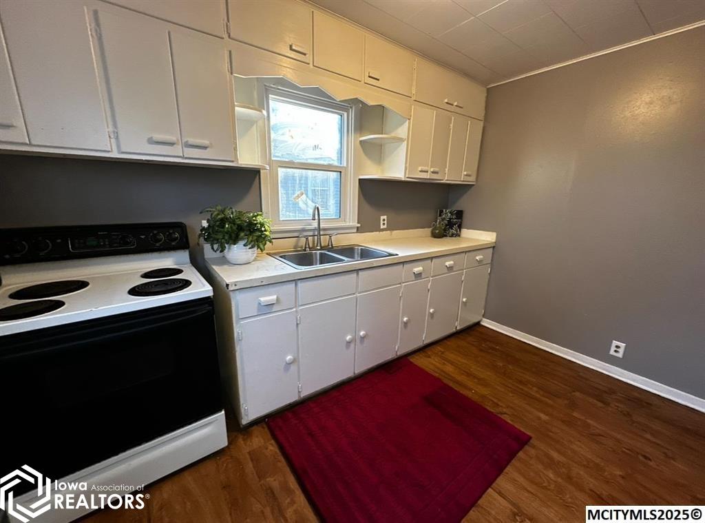 208 S 5th St, Swea City, Iowa image 3