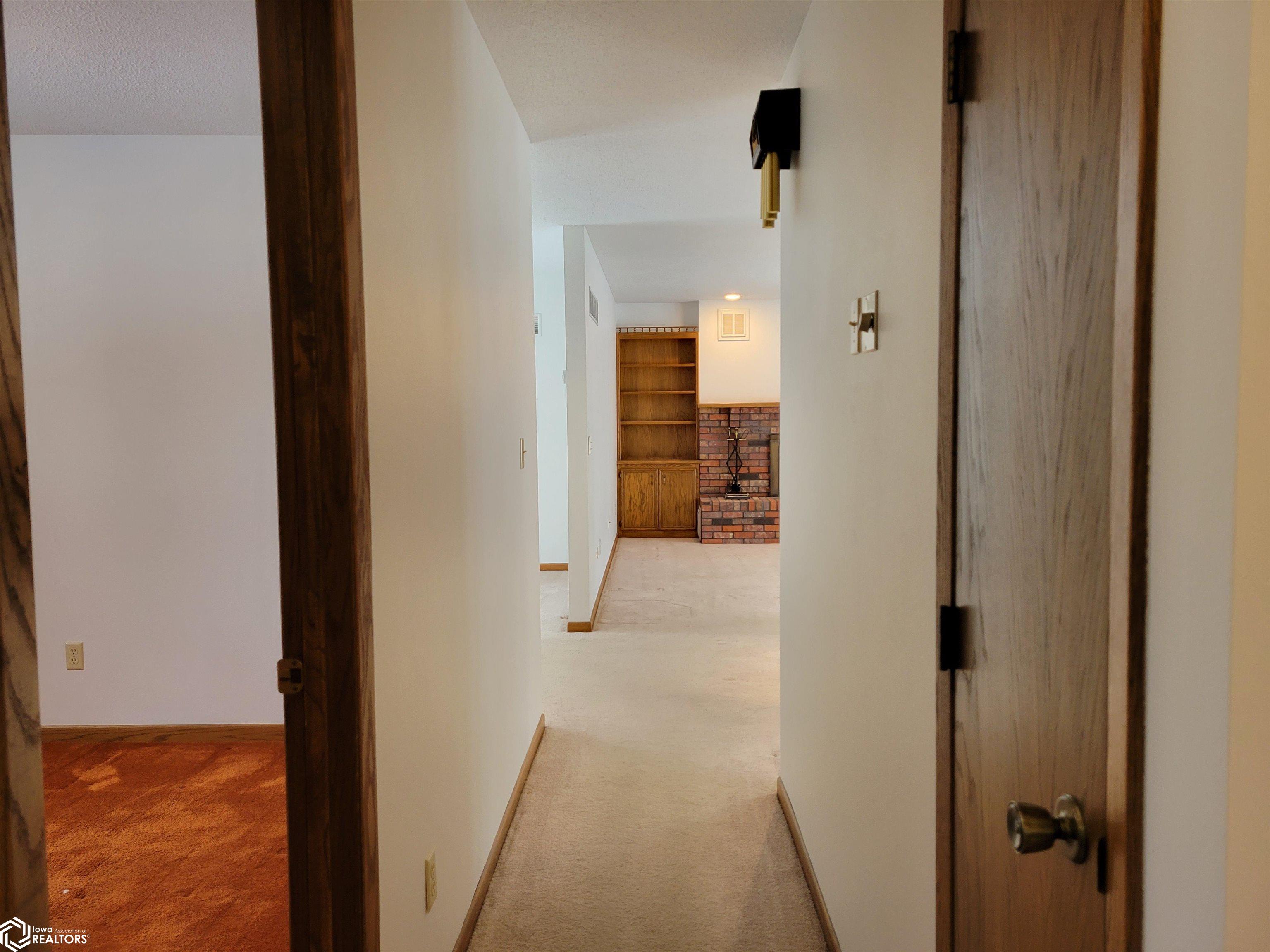 1003 Oak Knoll Road, Red Oak, Iowa image 18