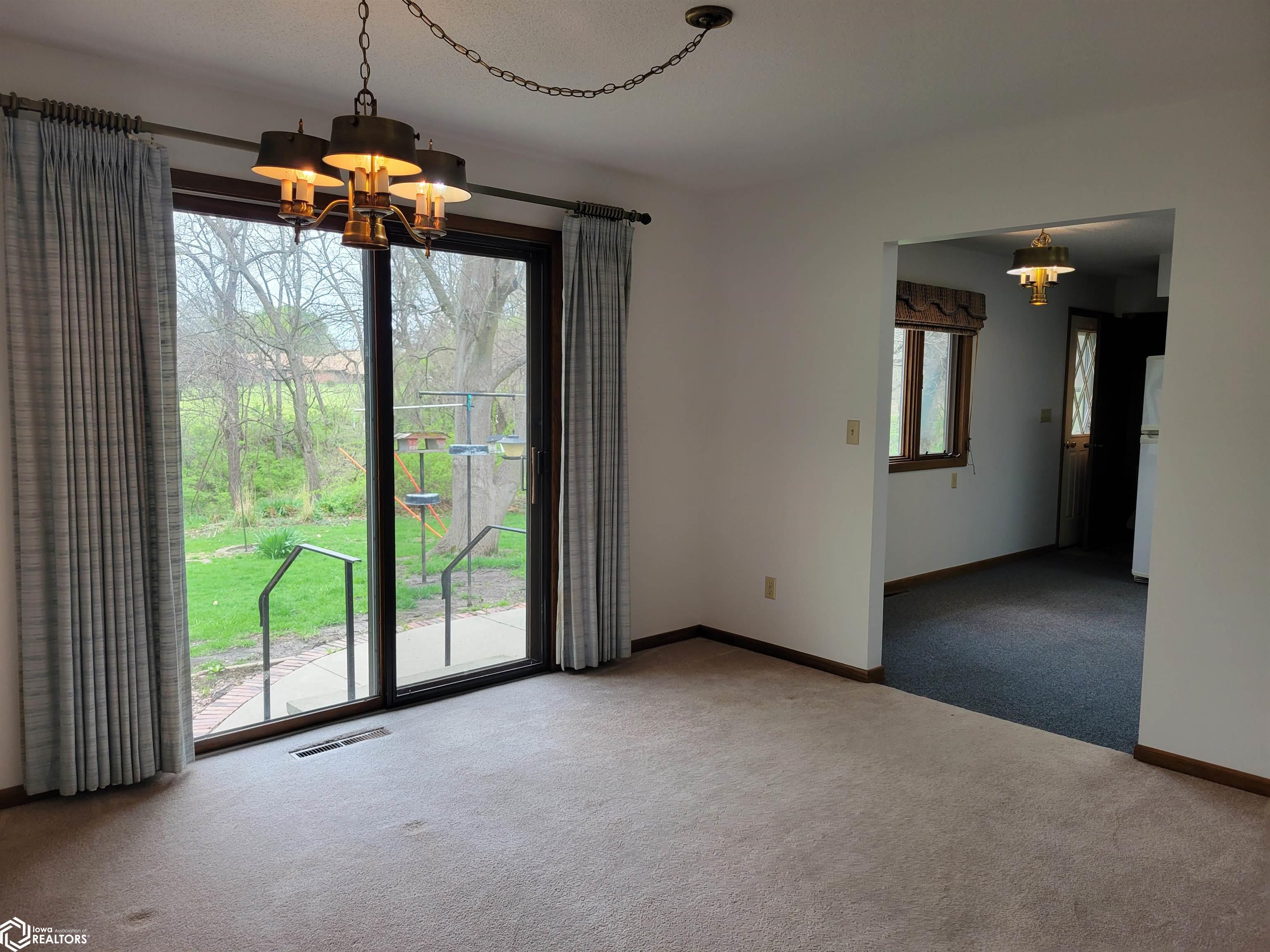 1003 Oak Knoll Road, Red Oak, Iowa image 19
