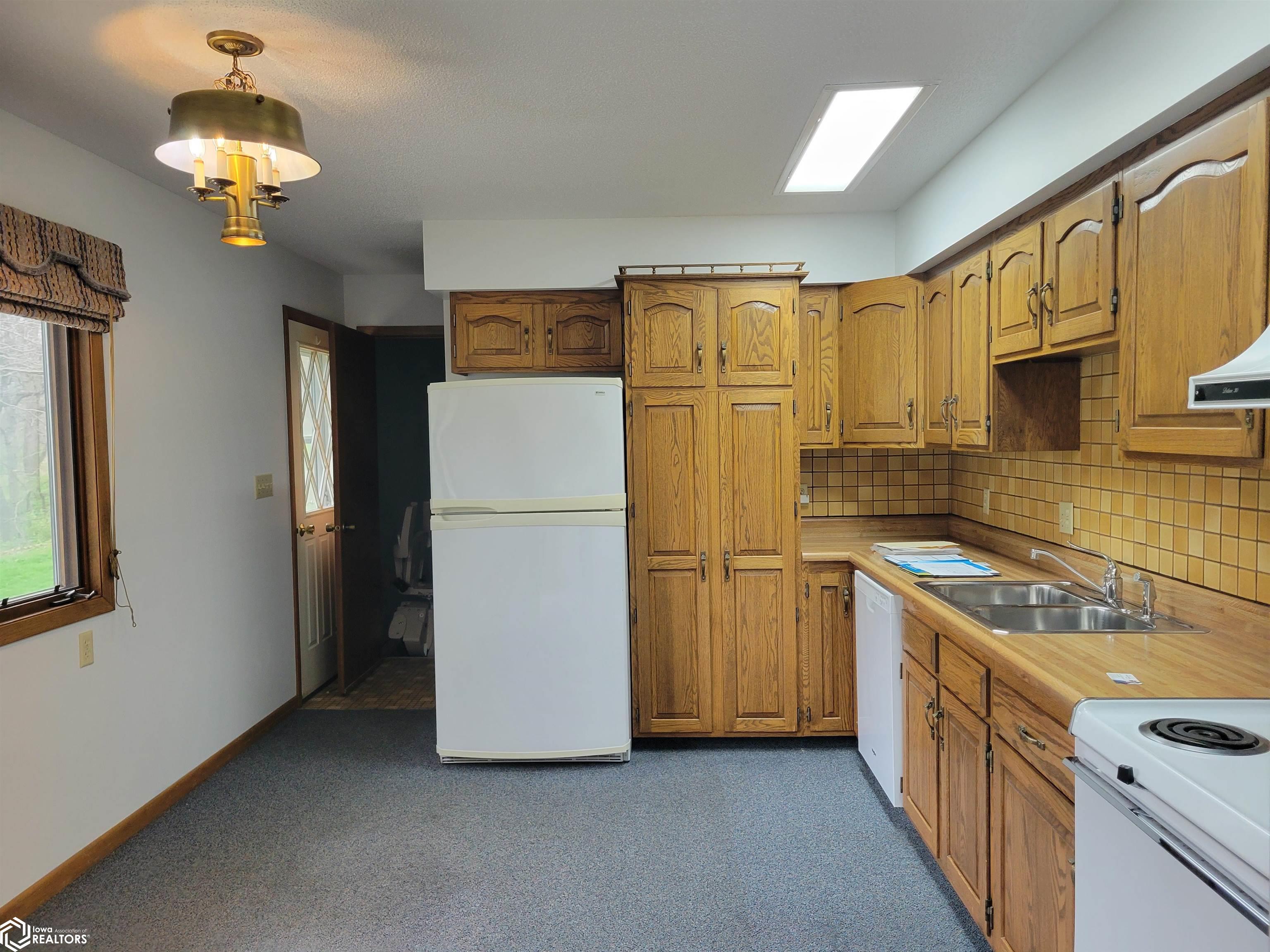 1003 Oak Knoll Road, Red Oak, Iowa image 20
