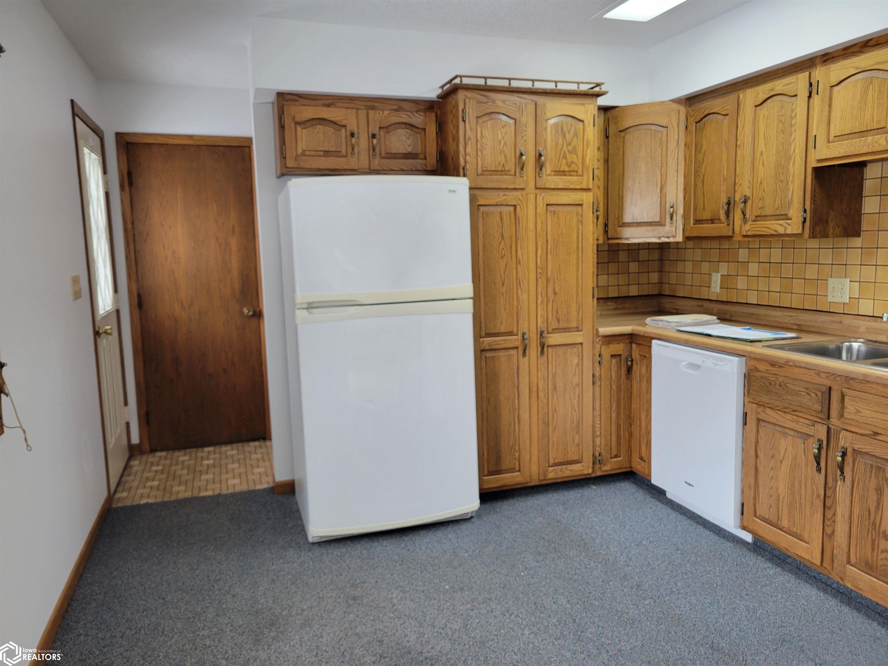 1003 Oak Knoll Road, Red Oak, Iowa image 22