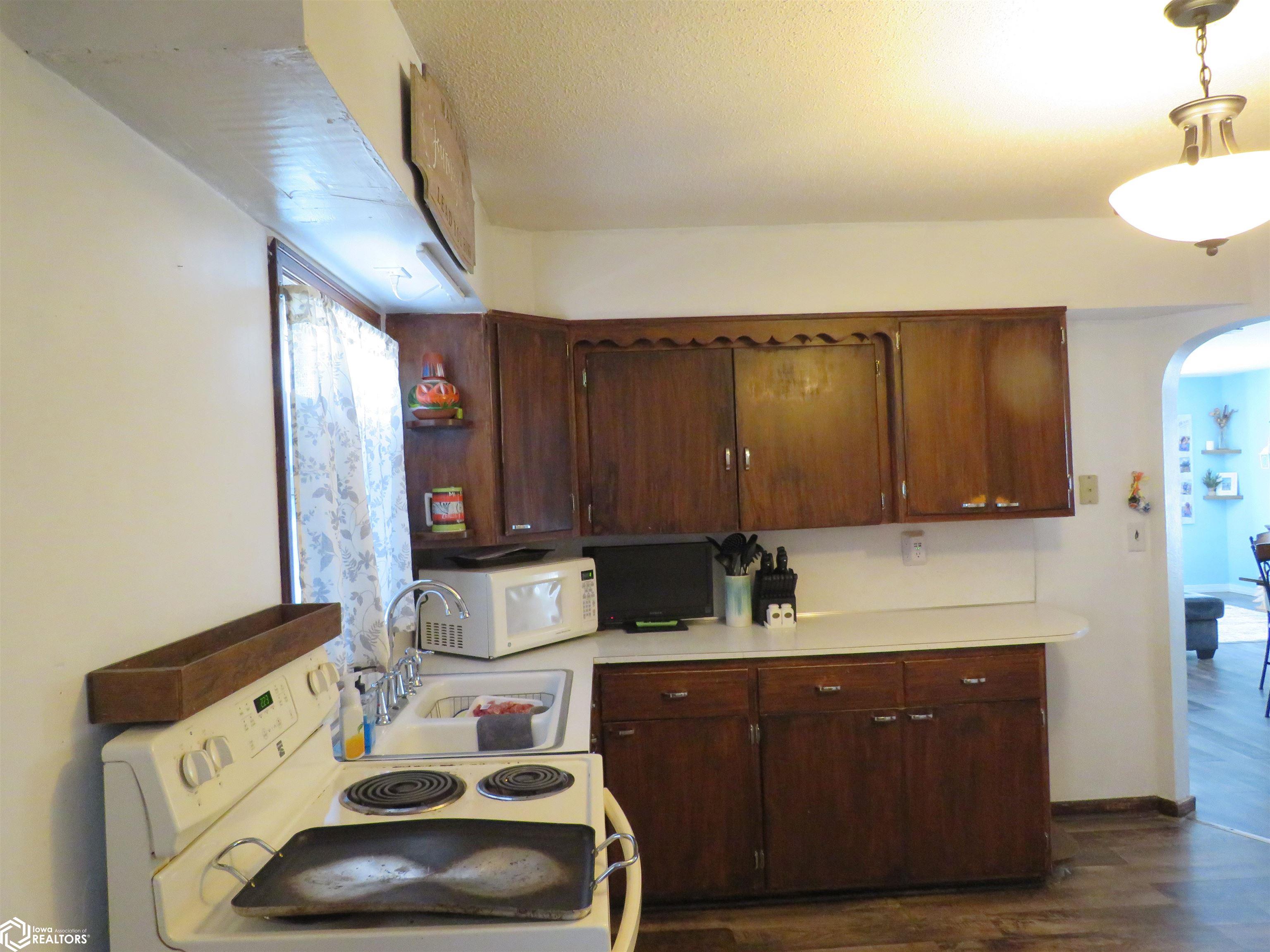 524 S Akir Street, Latimer, Iowa image 6