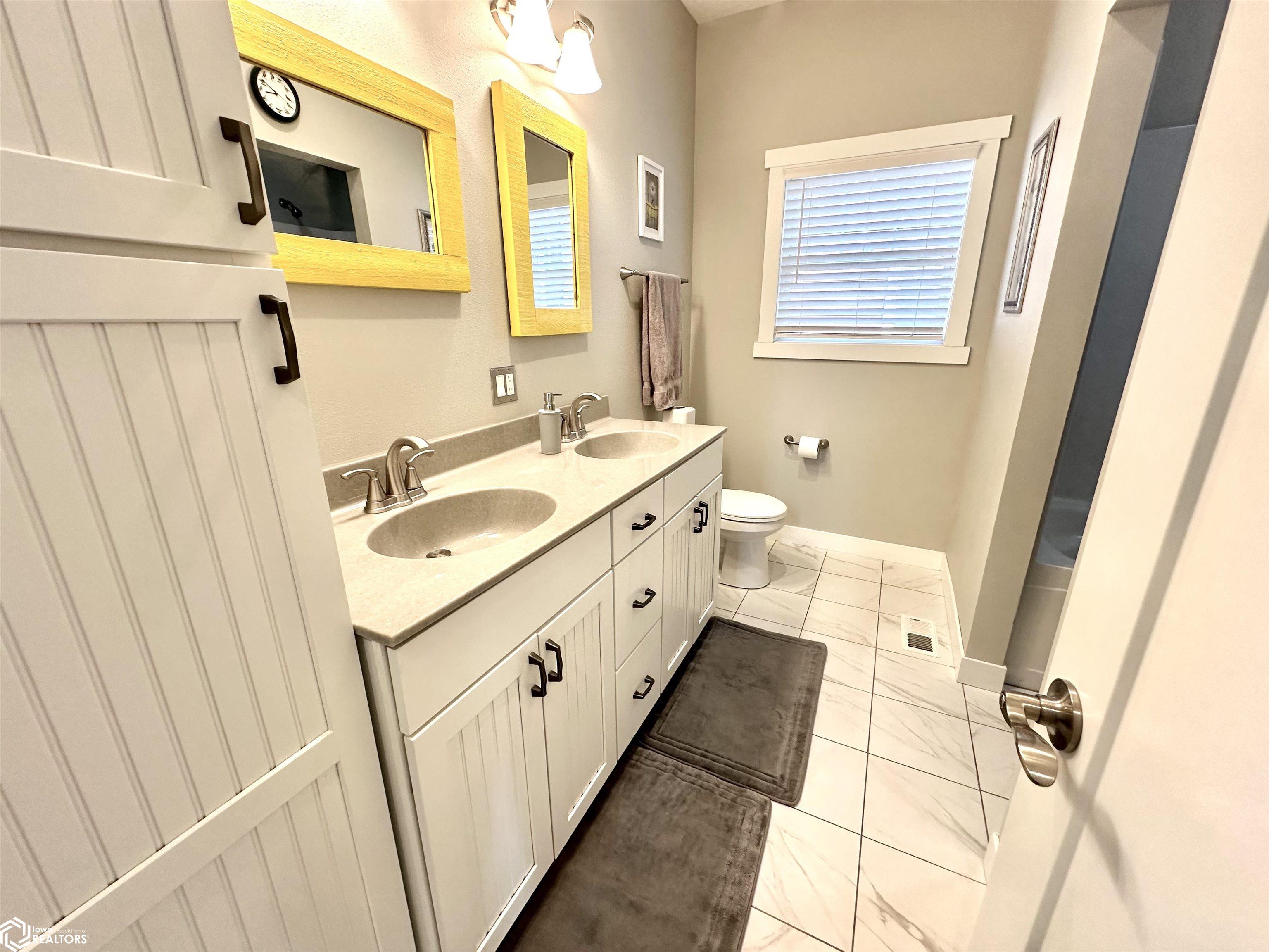 12 Garden Cottage Lane, Grinnell, Iowa image 16