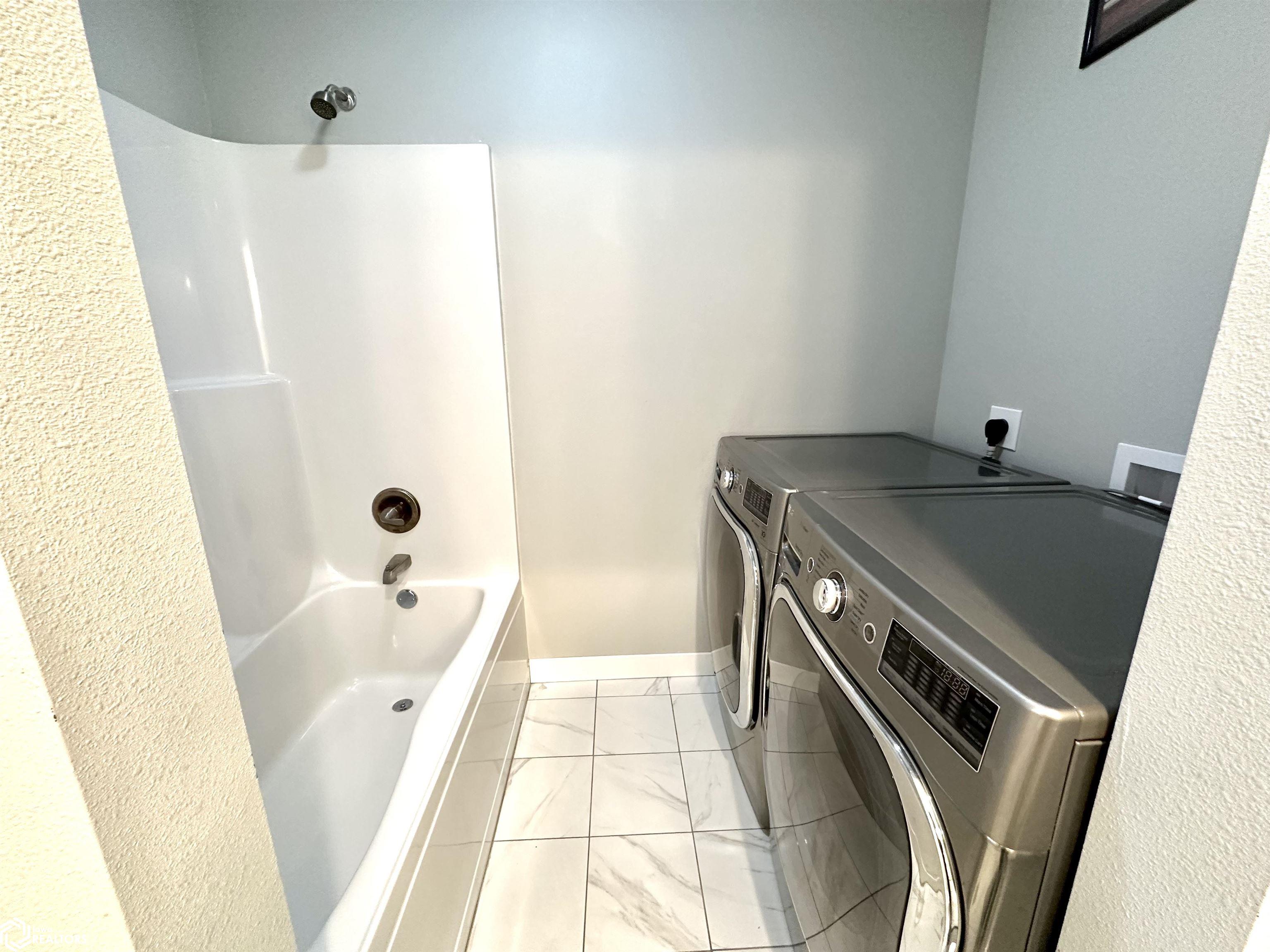12 Garden Cottage Lane, Grinnell, Iowa image 18