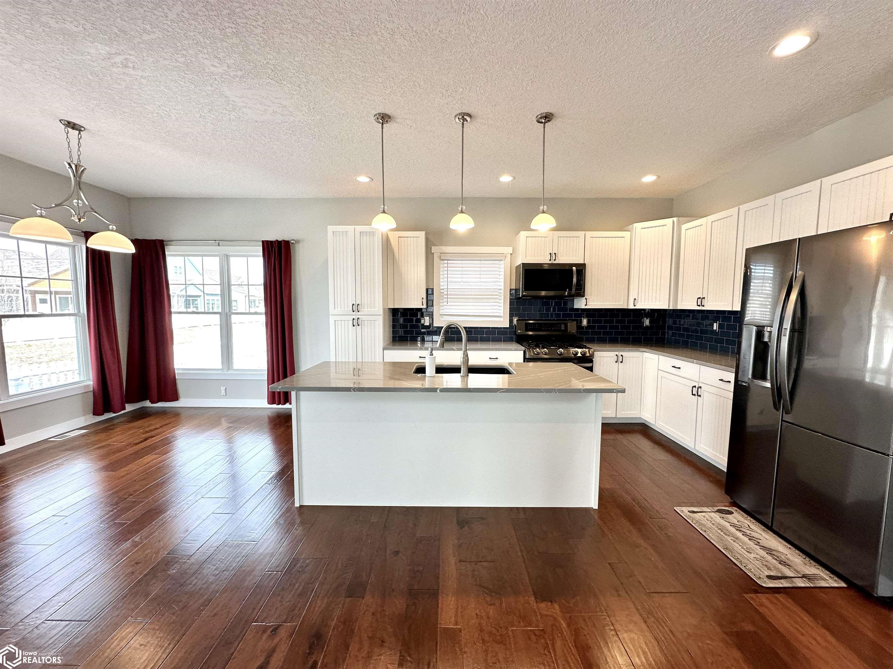 12 Garden Cottage Lane, Grinnell, Iowa image 9