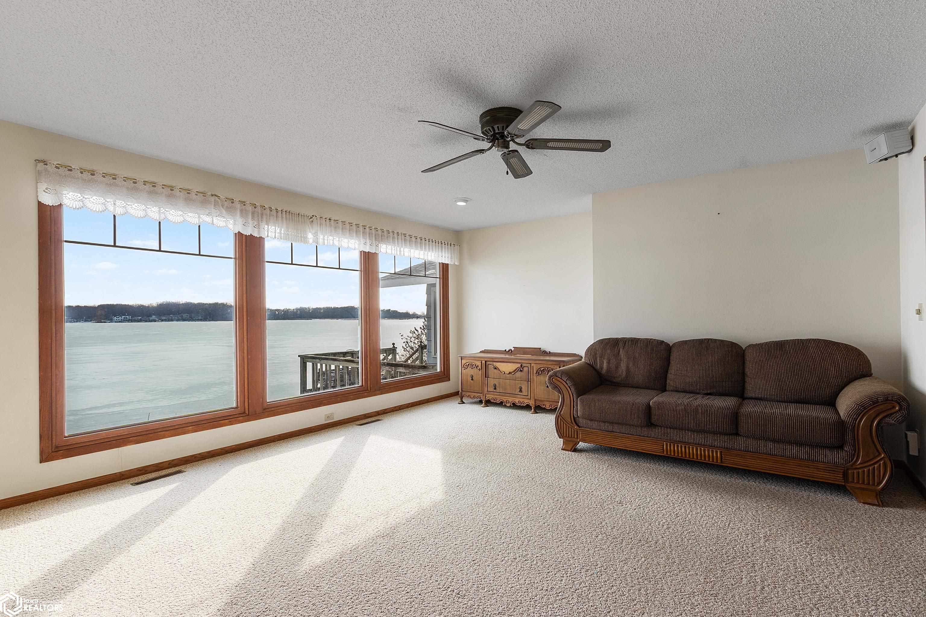 306 E Lake St, Ventura, Iowa image 25