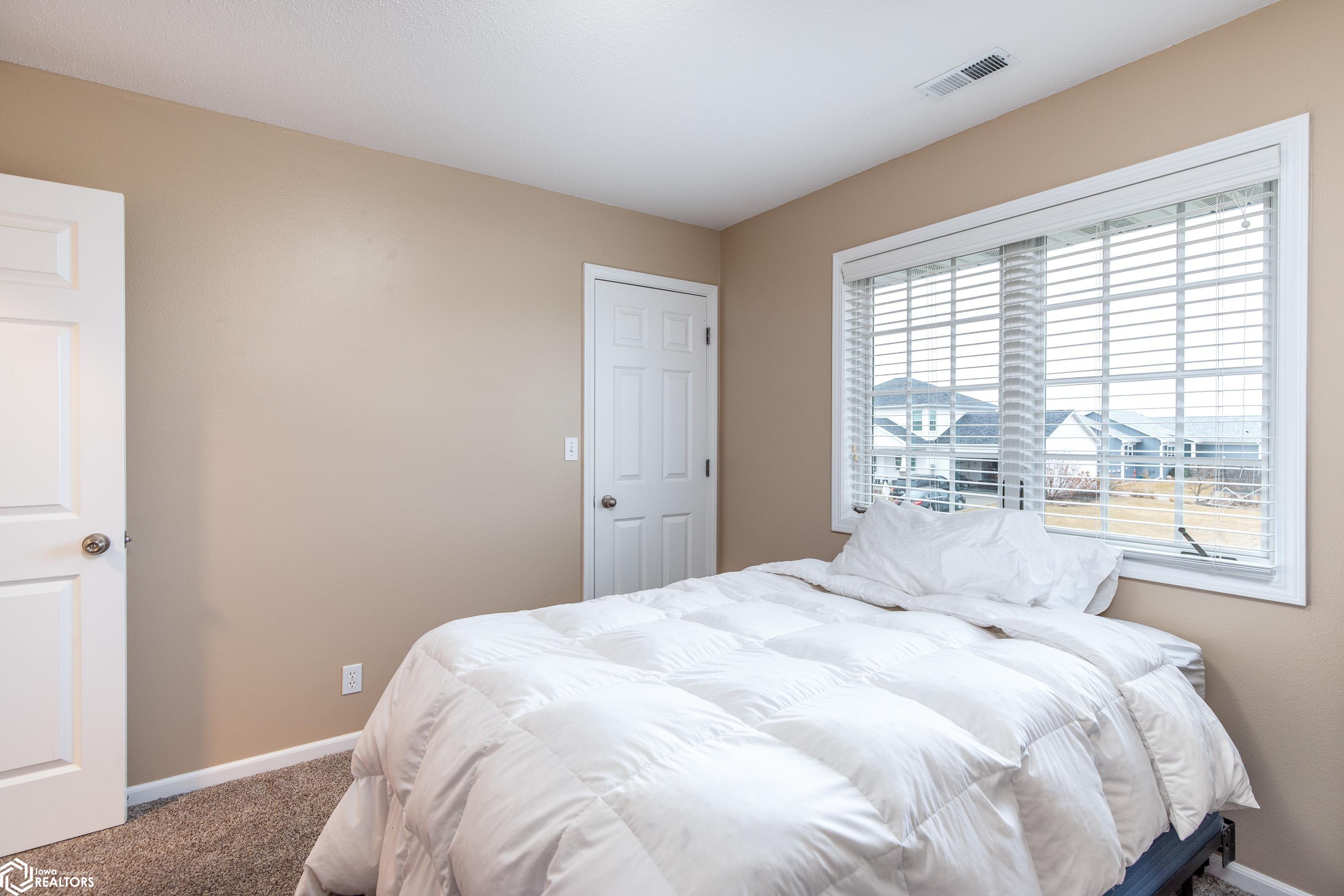 305 Prairie View Drive, Gilbert, Iowa image 21