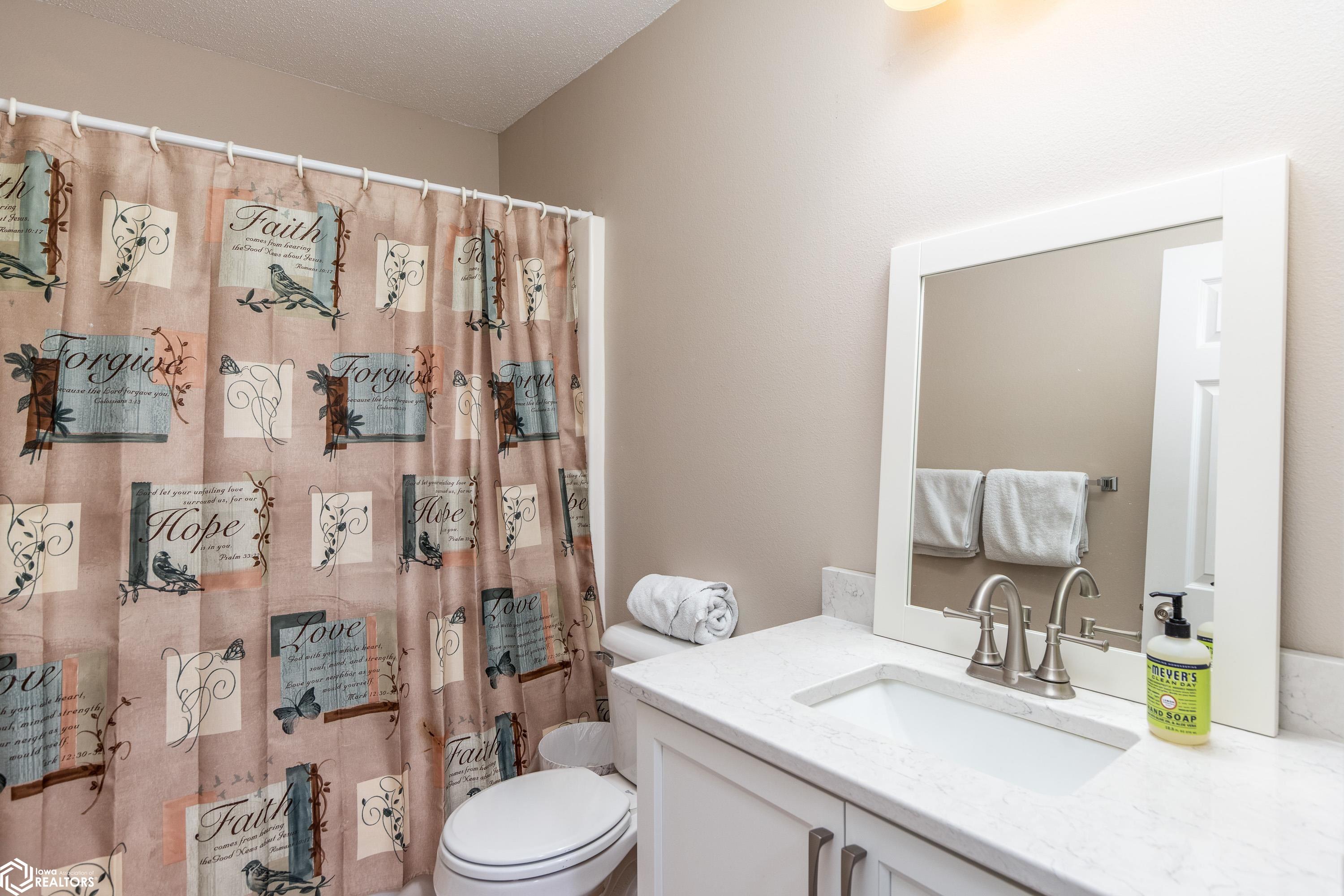 305 Prairie View Drive, Gilbert, Iowa image 22