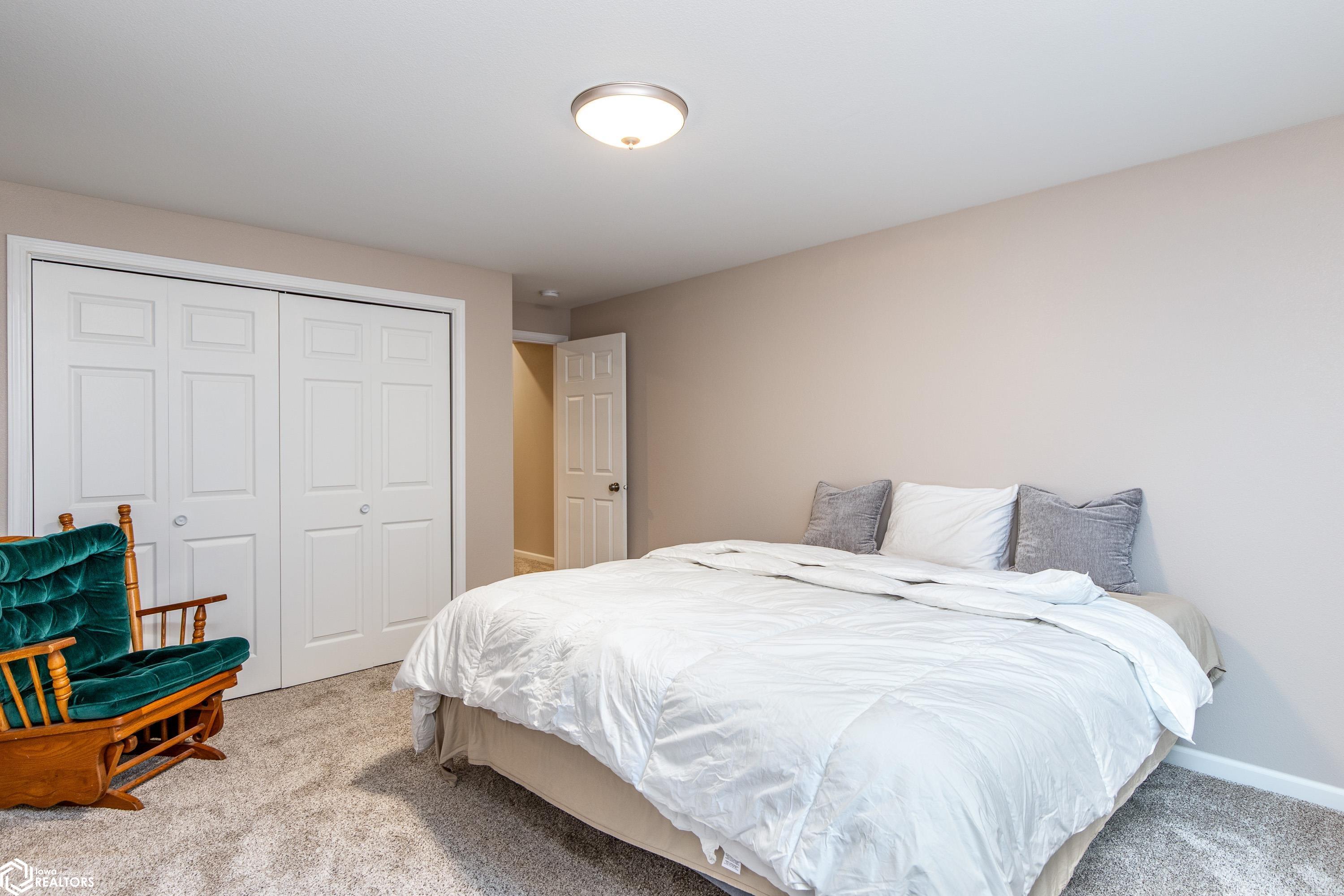 305 Prairie View Drive, Gilbert, Iowa image 24