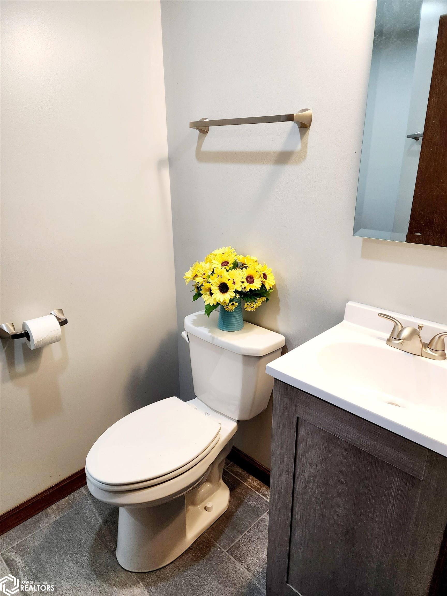 622 E Alta Vista Avenue, Ottumwa, Iowa image 32