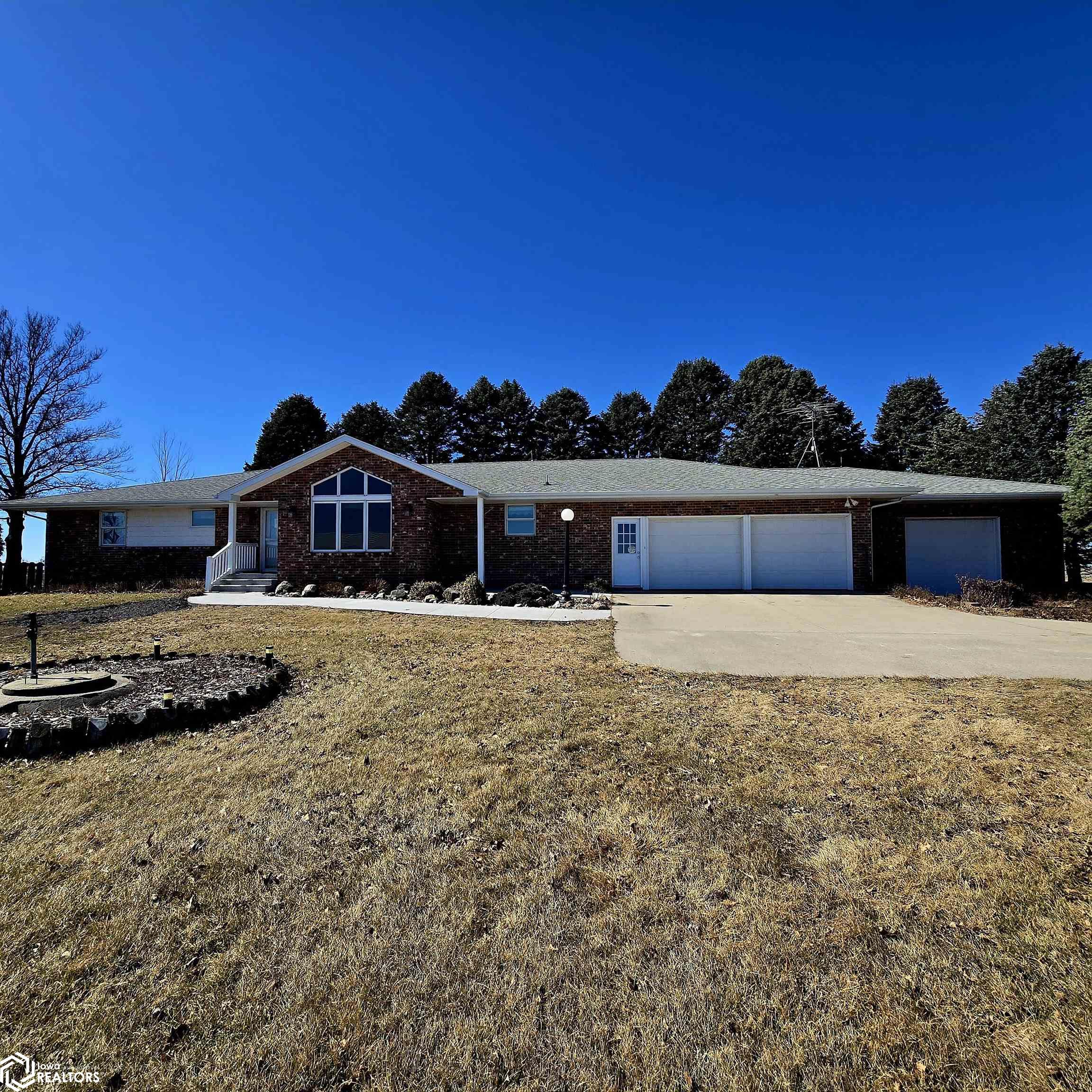 2850 175th Street, New Sharon, Iowa image 1