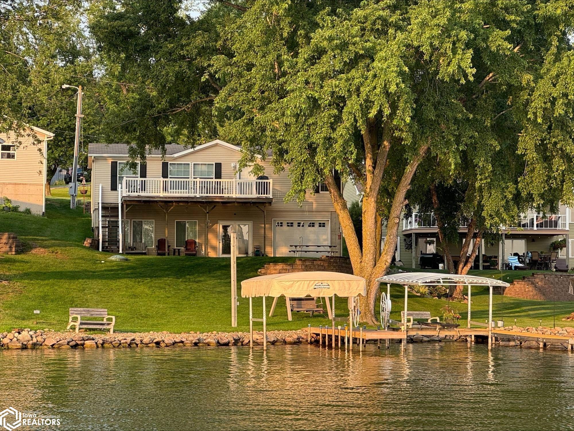 274 Eastside Lane, Montezuma, Iowa image 1