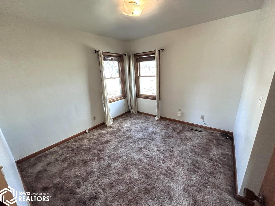 732 S Ward Street, Ottumwa, Iowa image 34