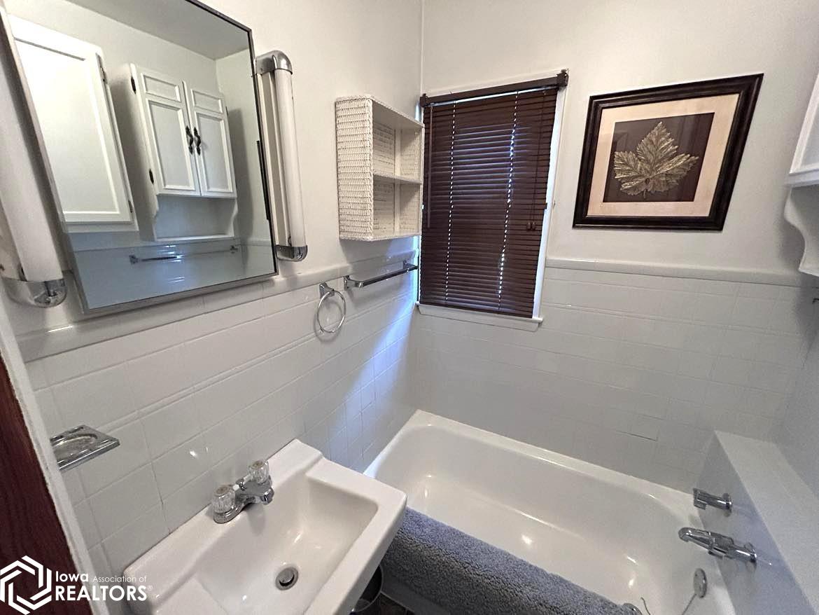 732 S Ward Street, Ottumwa, Iowa image 37