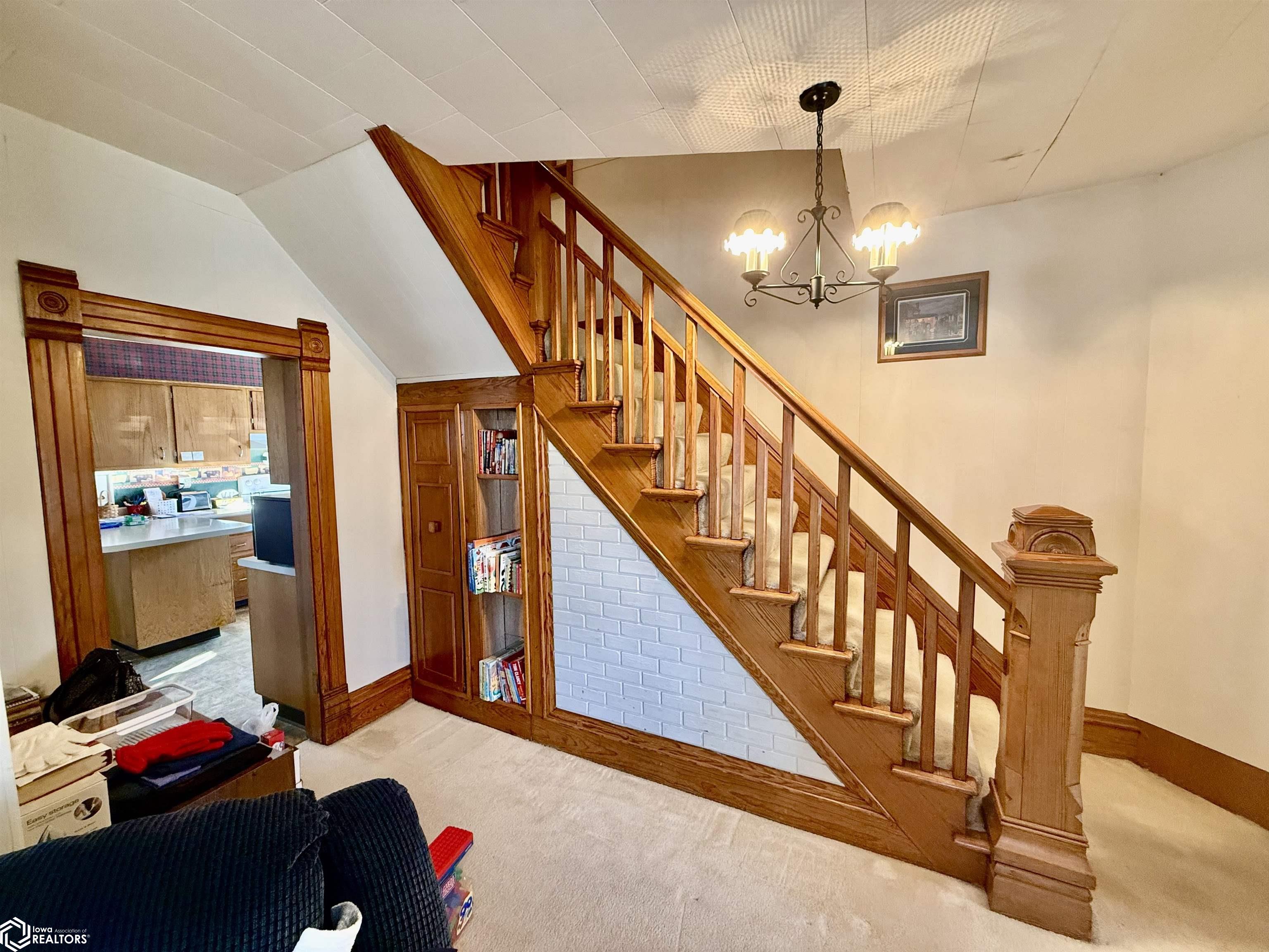 311 W Franklin Street, Centerville, Iowa image 2