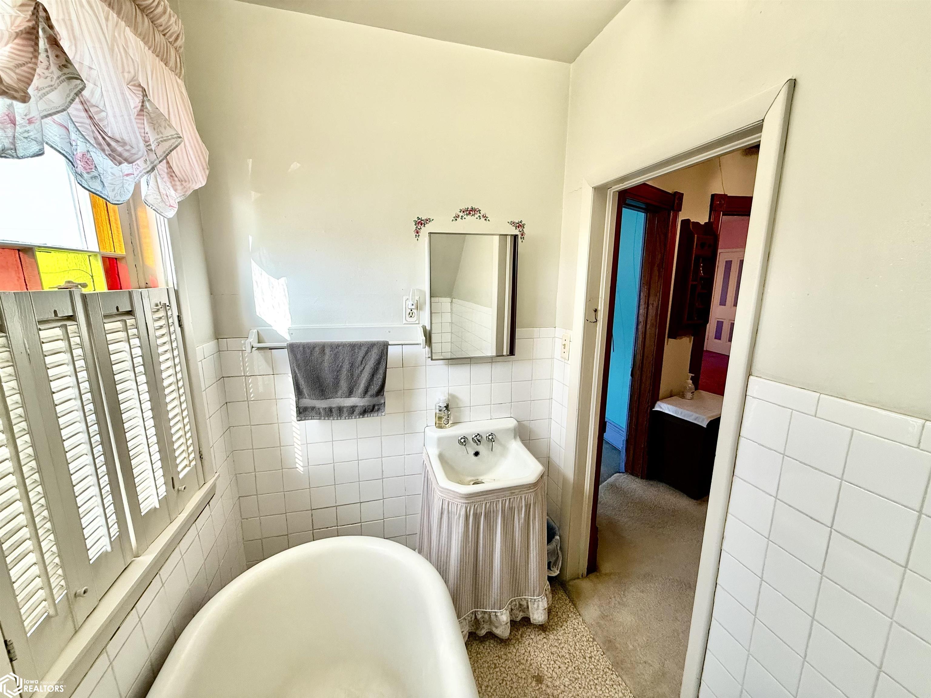 311 W Franklin Street, Centerville, Iowa image 31