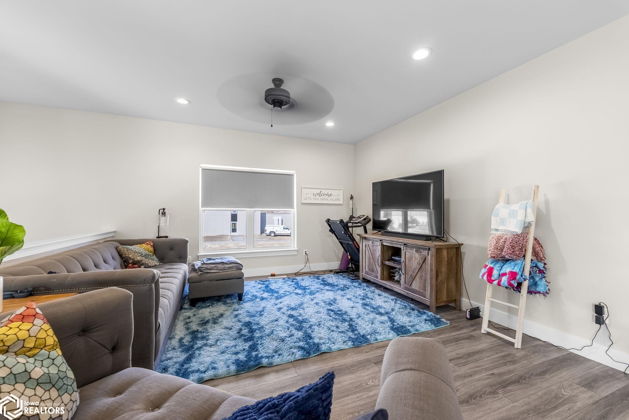 505 W 5th Street, Washington, Iowa image 30