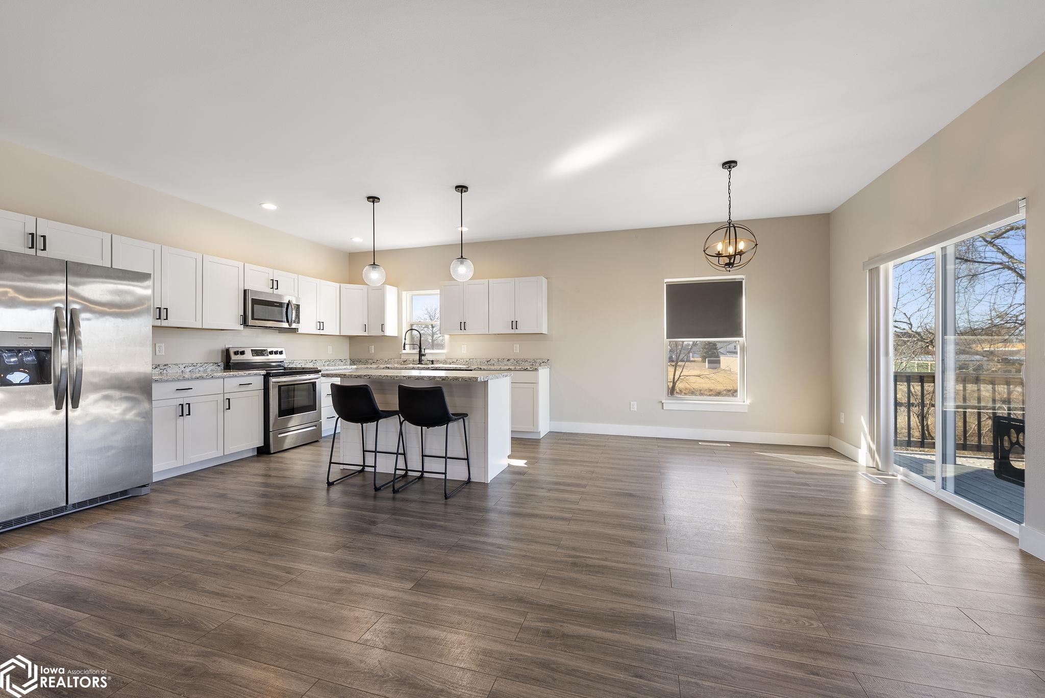 505 W 5th Street, Washington, Iowa image 9