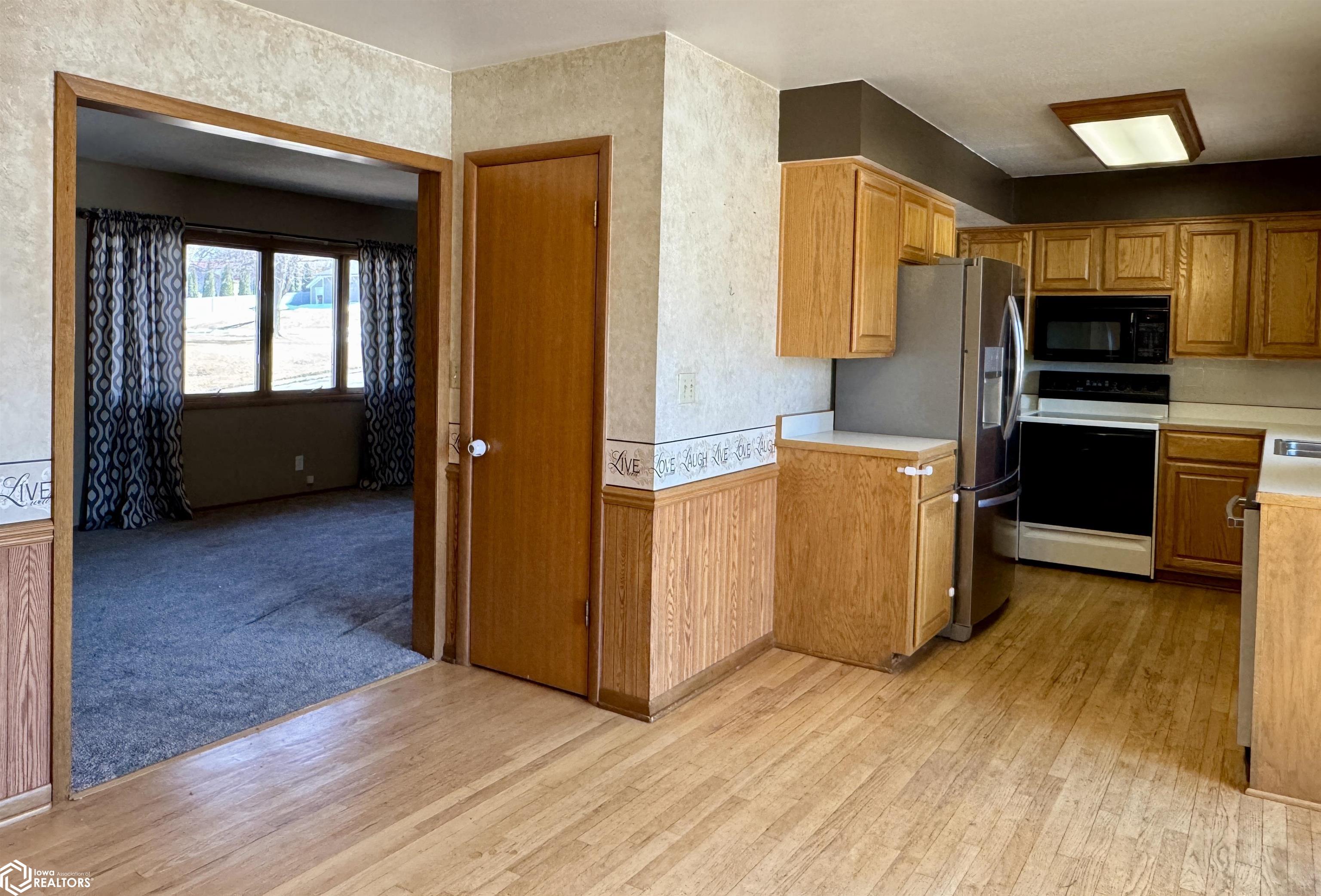 111 3rd Avenue, Audubon, Iowa image 8