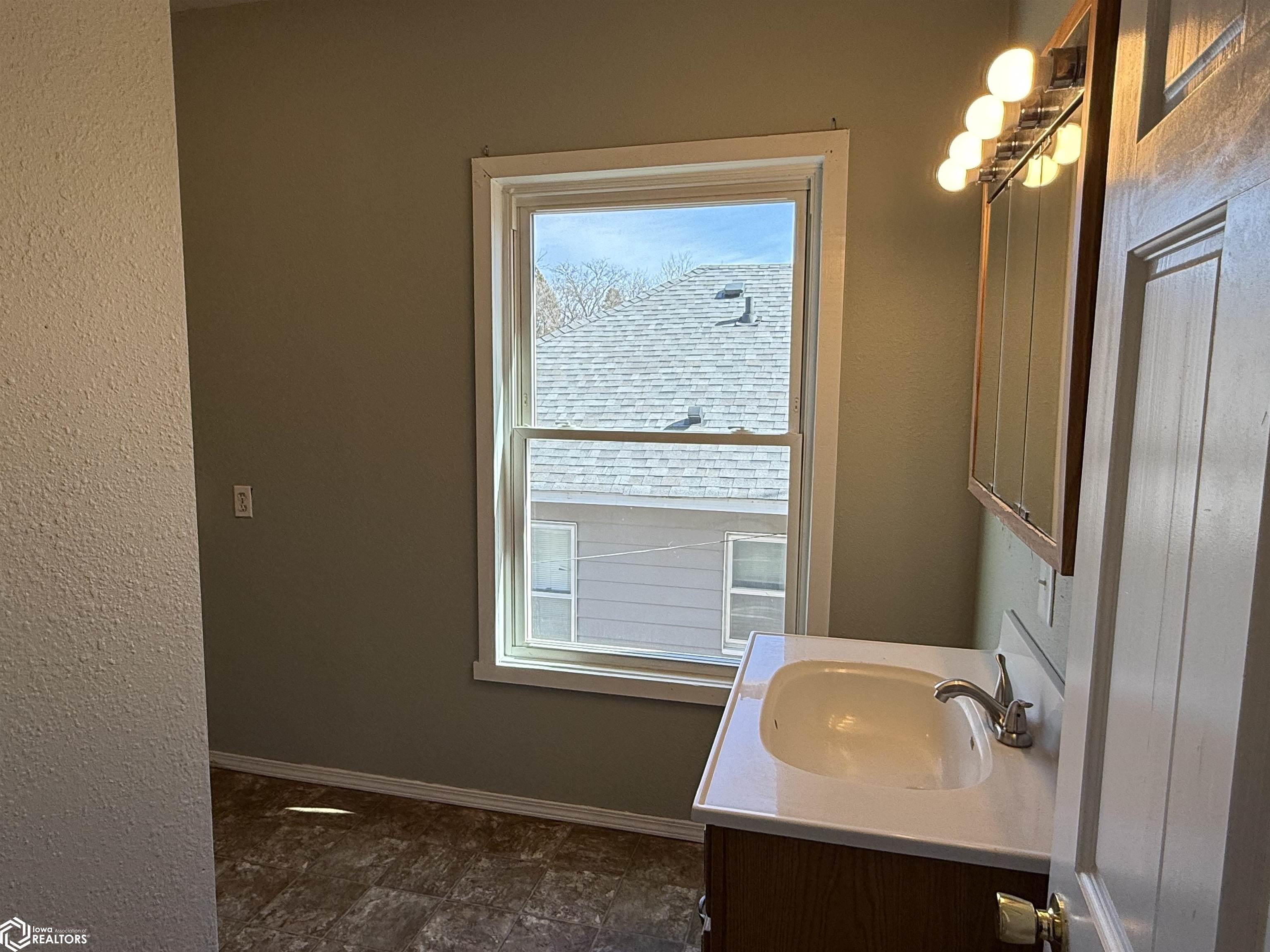515 Bliss Boulevard, Iowa Falls, Iowa image 27