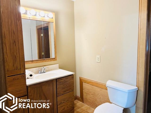 103 S Shore Drive, Montezuma, Iowa image 25