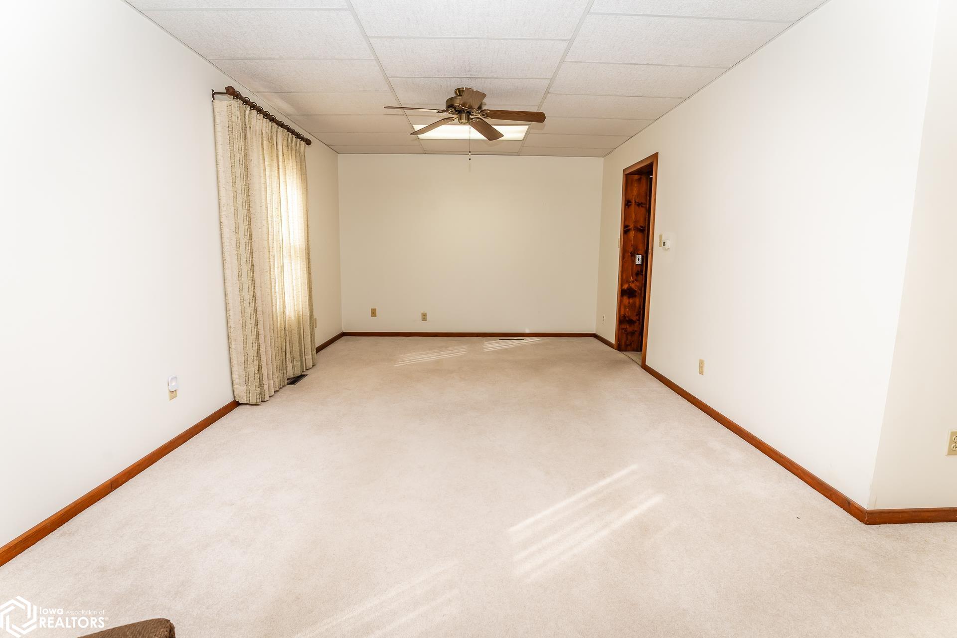 502 E Maple Avenue, Conrad, Iowa image 13
