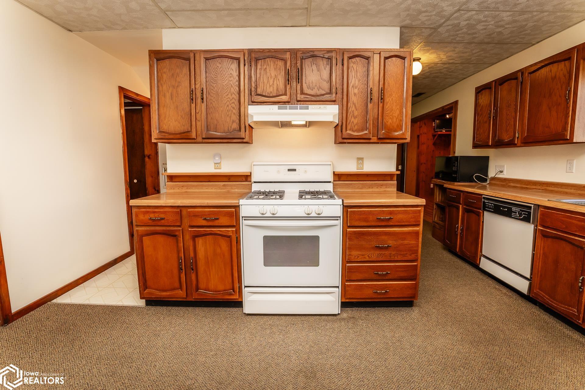 502 E Maple Avenue, Conrad, Iowa image 6