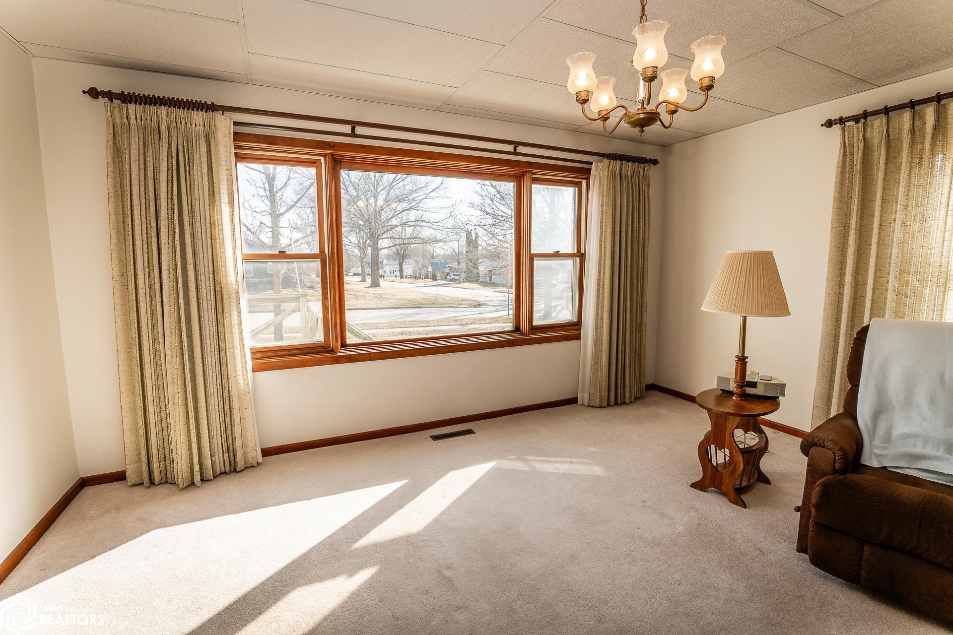 502 E Maple Avenue, Conrad, Iowa image 9