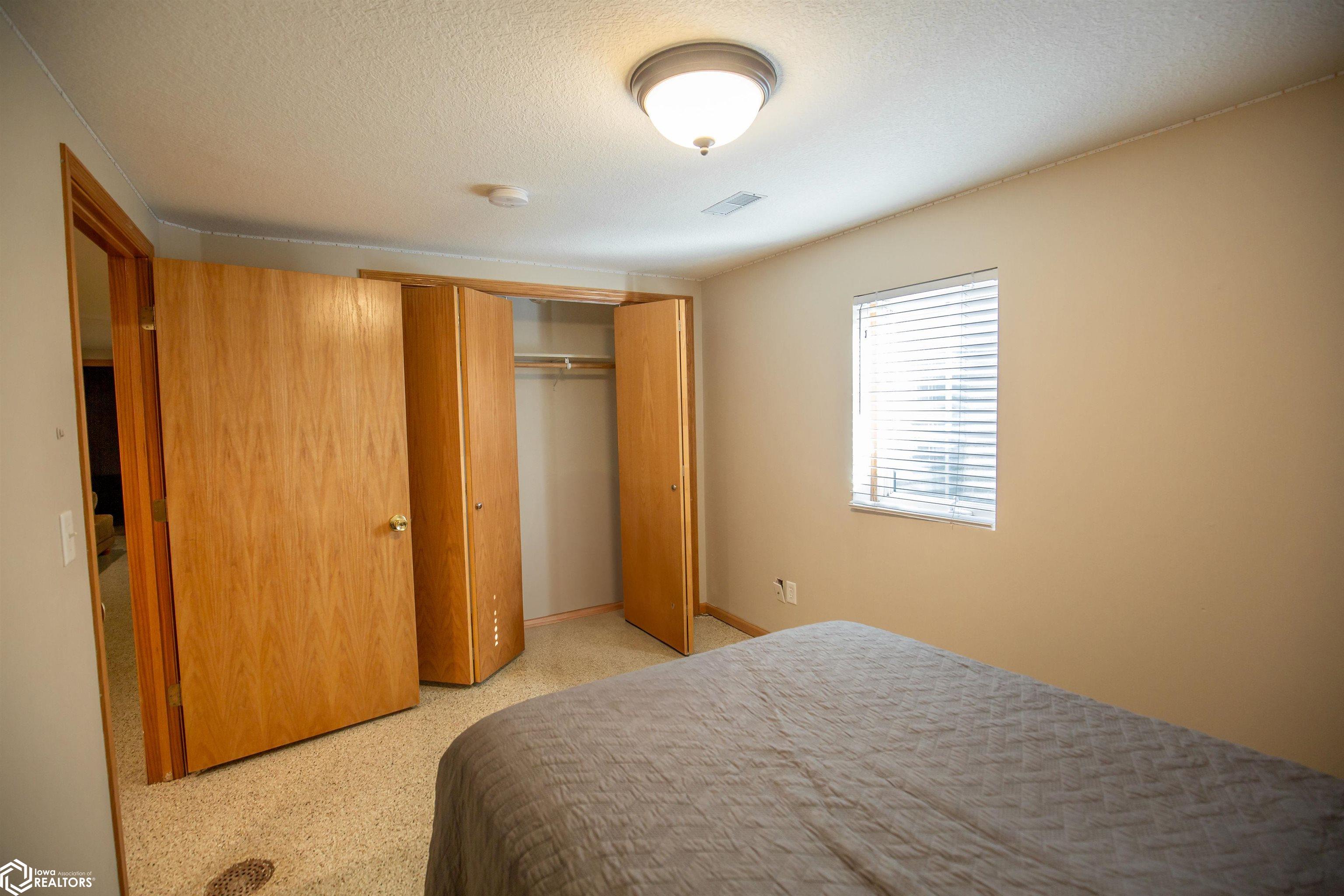 1709 E Poplar Street, Algona, Iowa image 24