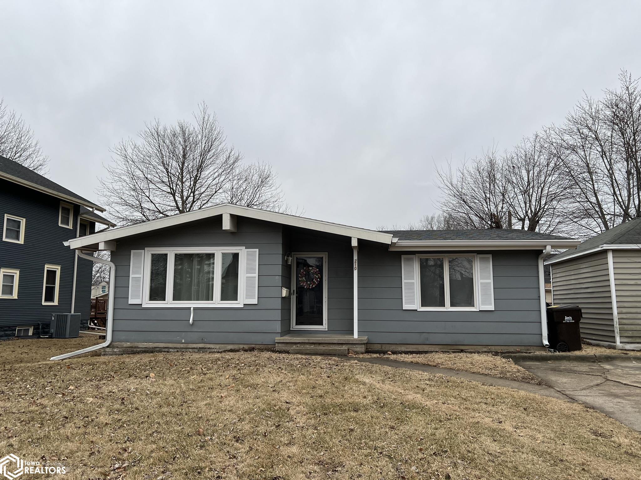 210 E Cass Street, Osceola, Iowa image 2