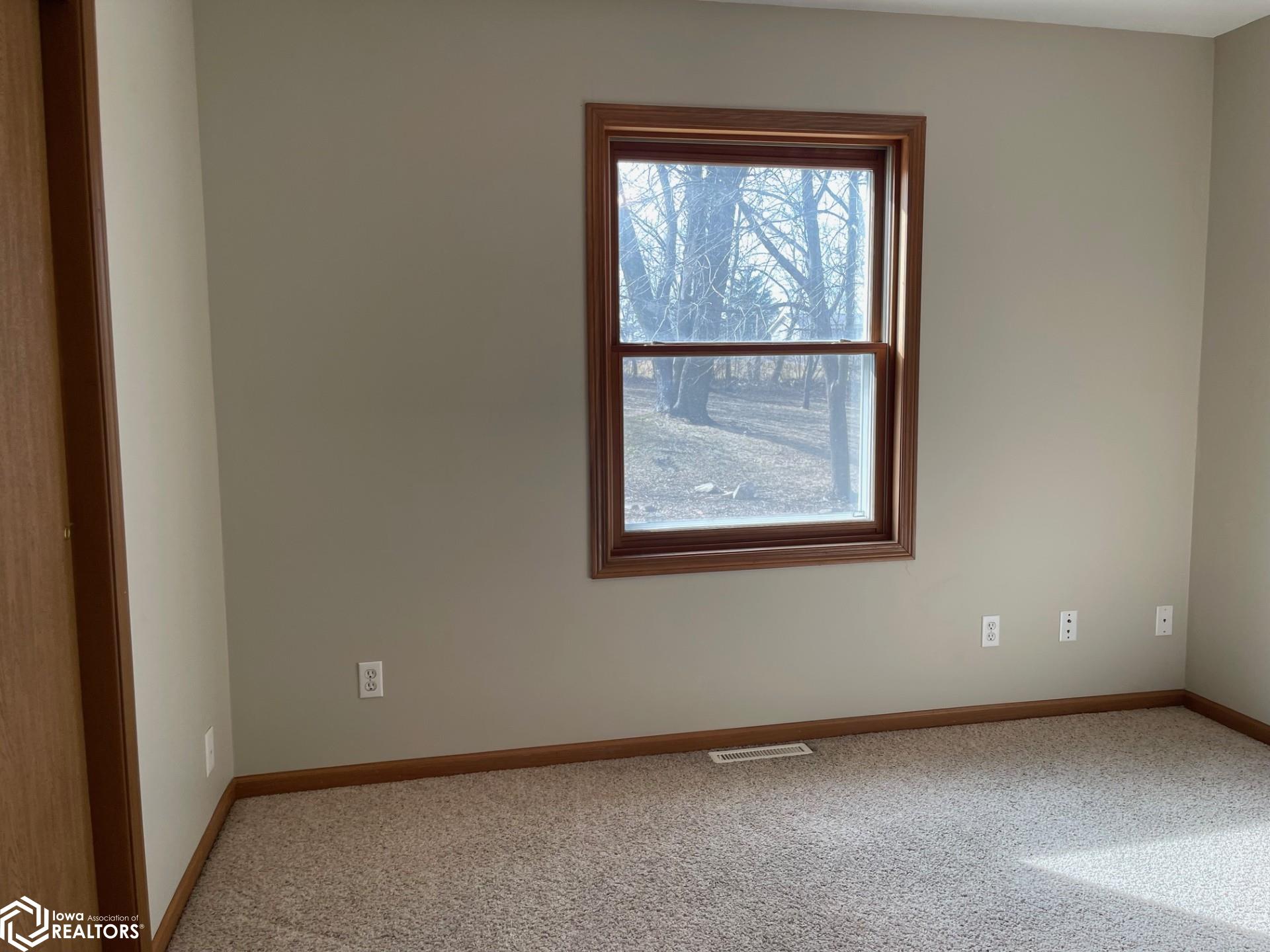1723 Hobart Street, Grinnell, Iowa image 25