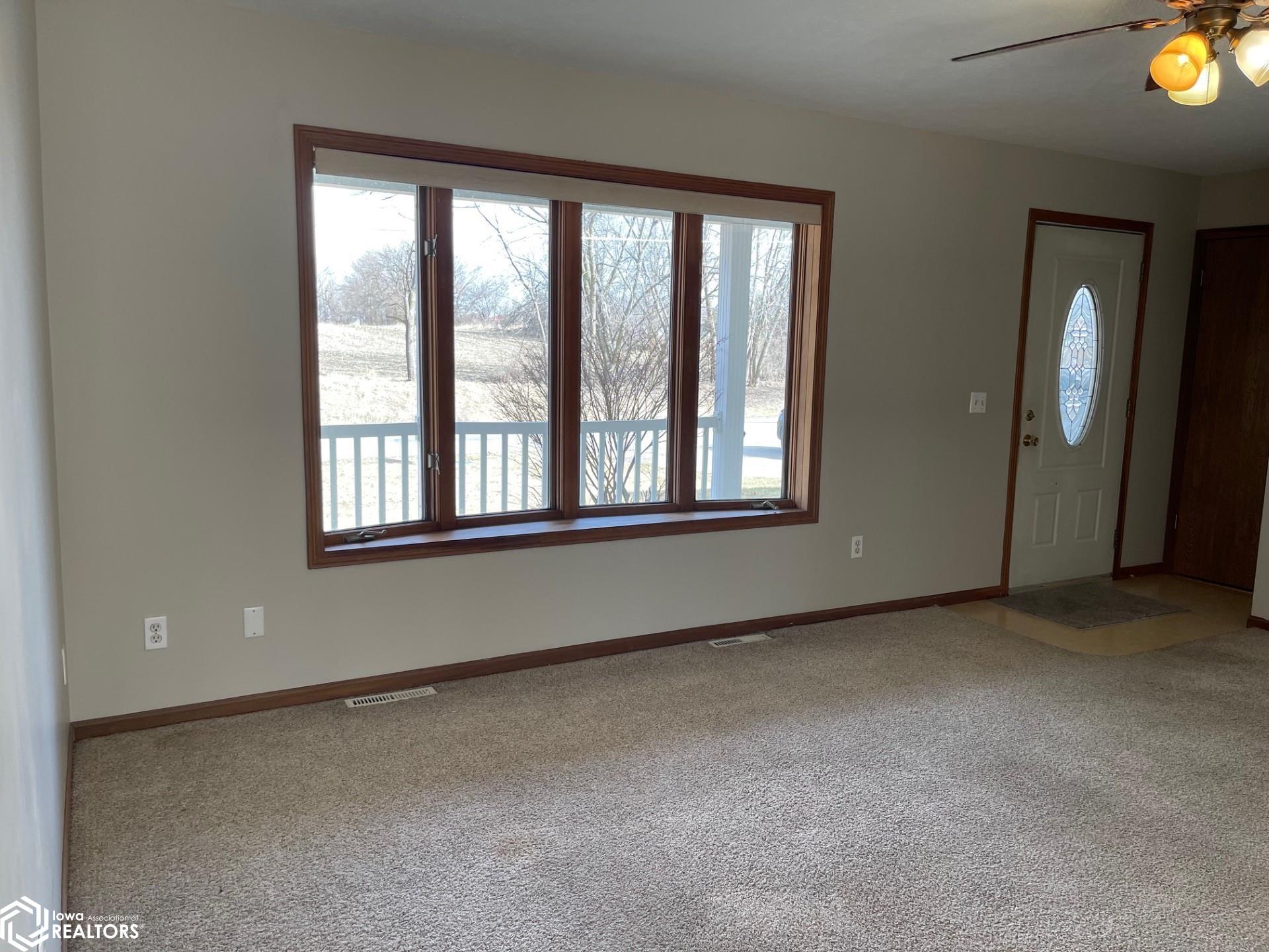 1723 Hobart Street, Grinnell, Iowa image 4