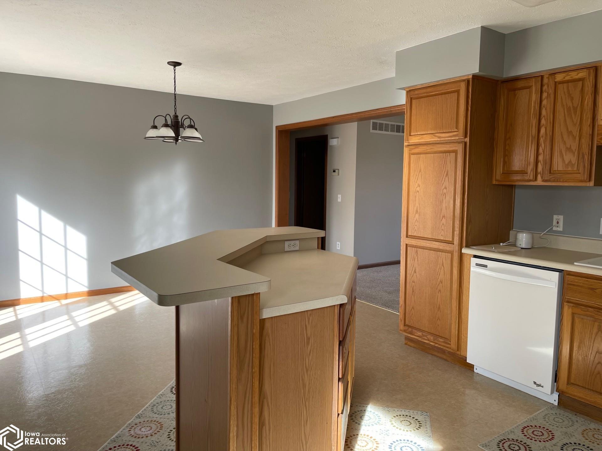 1723 Hobart Street, Grinnell, Iowa image 39