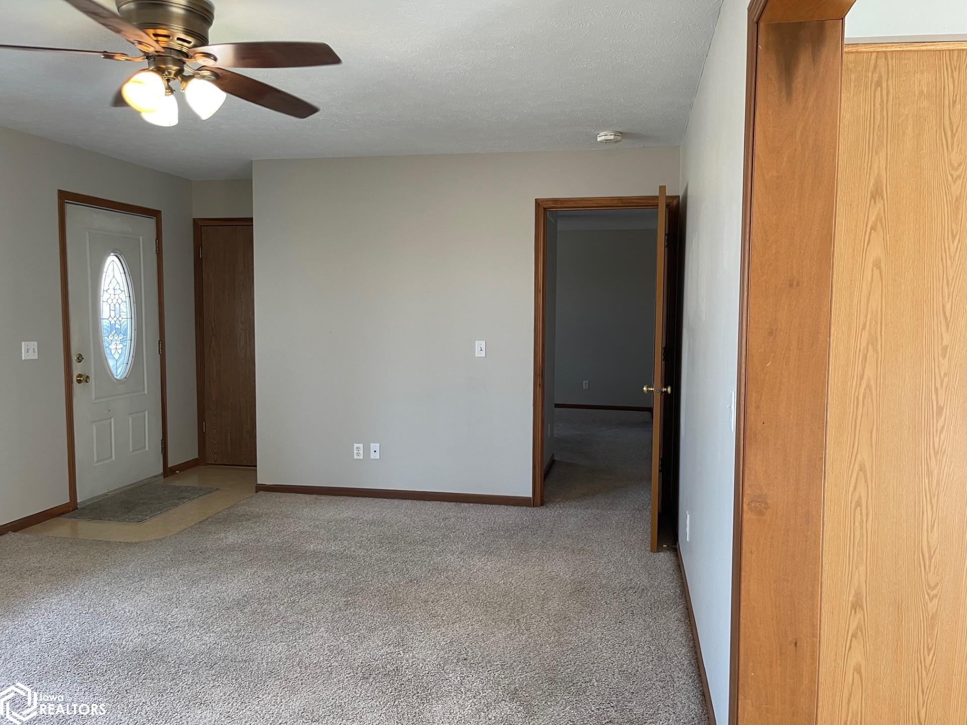 1723 Hobart Street, Grinnell, Iowa image 5