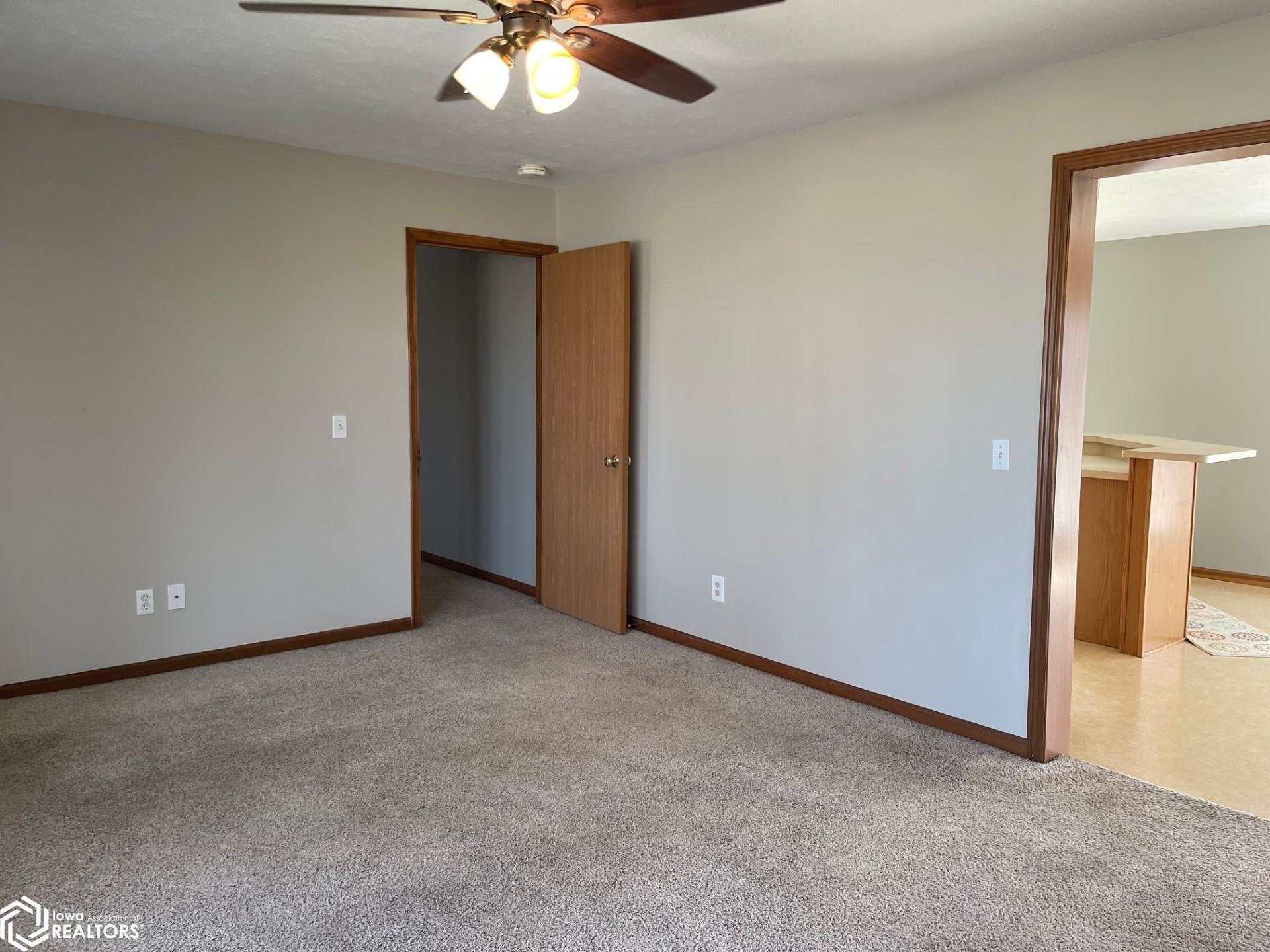 1723 Hobart Street, Grinnell, Iowa image 8