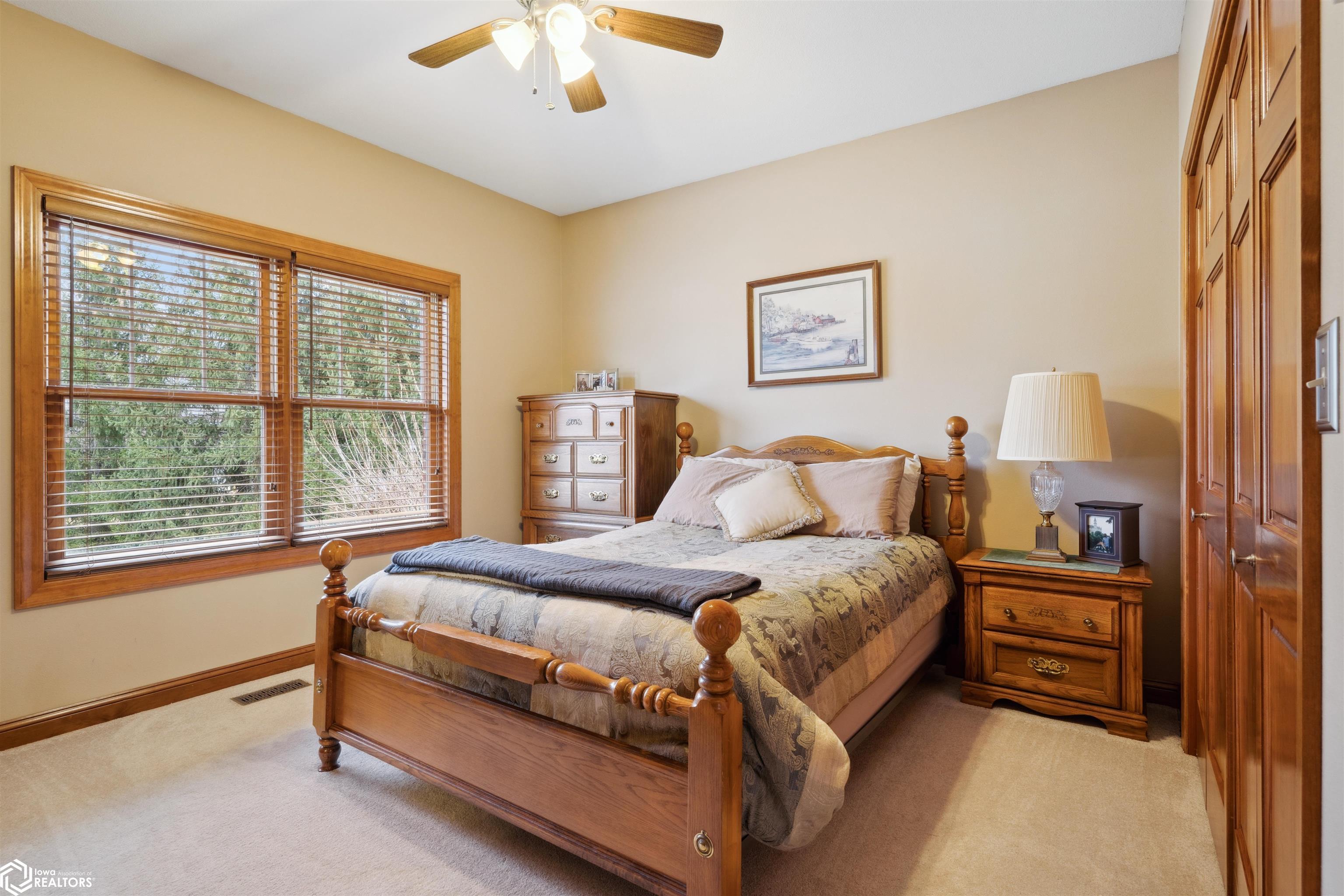 10990 Wood Duck Cove Drive, West Burlington, Iowa image 19