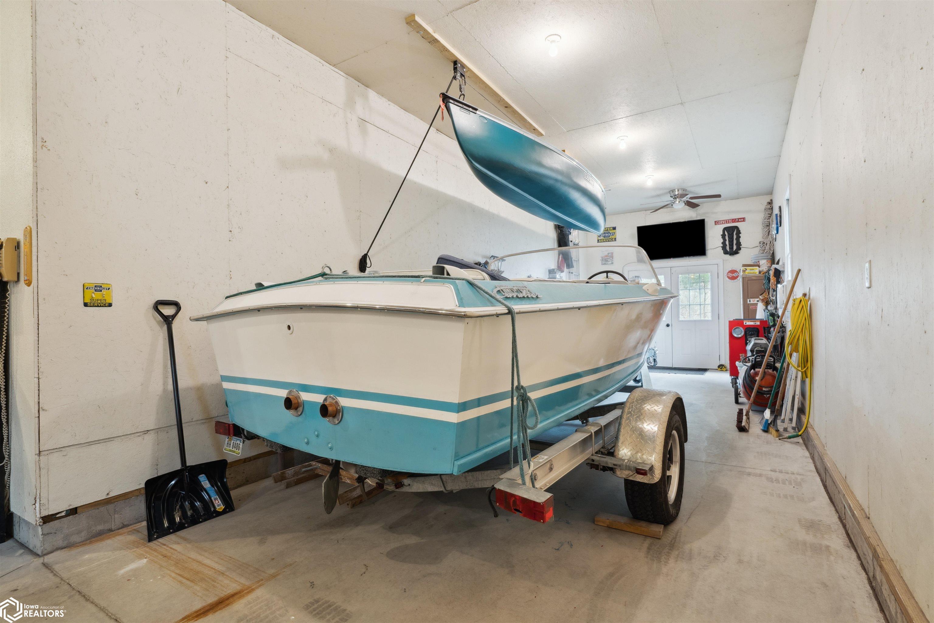 10990 Wood Duck Cove Drive, West Burlington, Iowa image 37