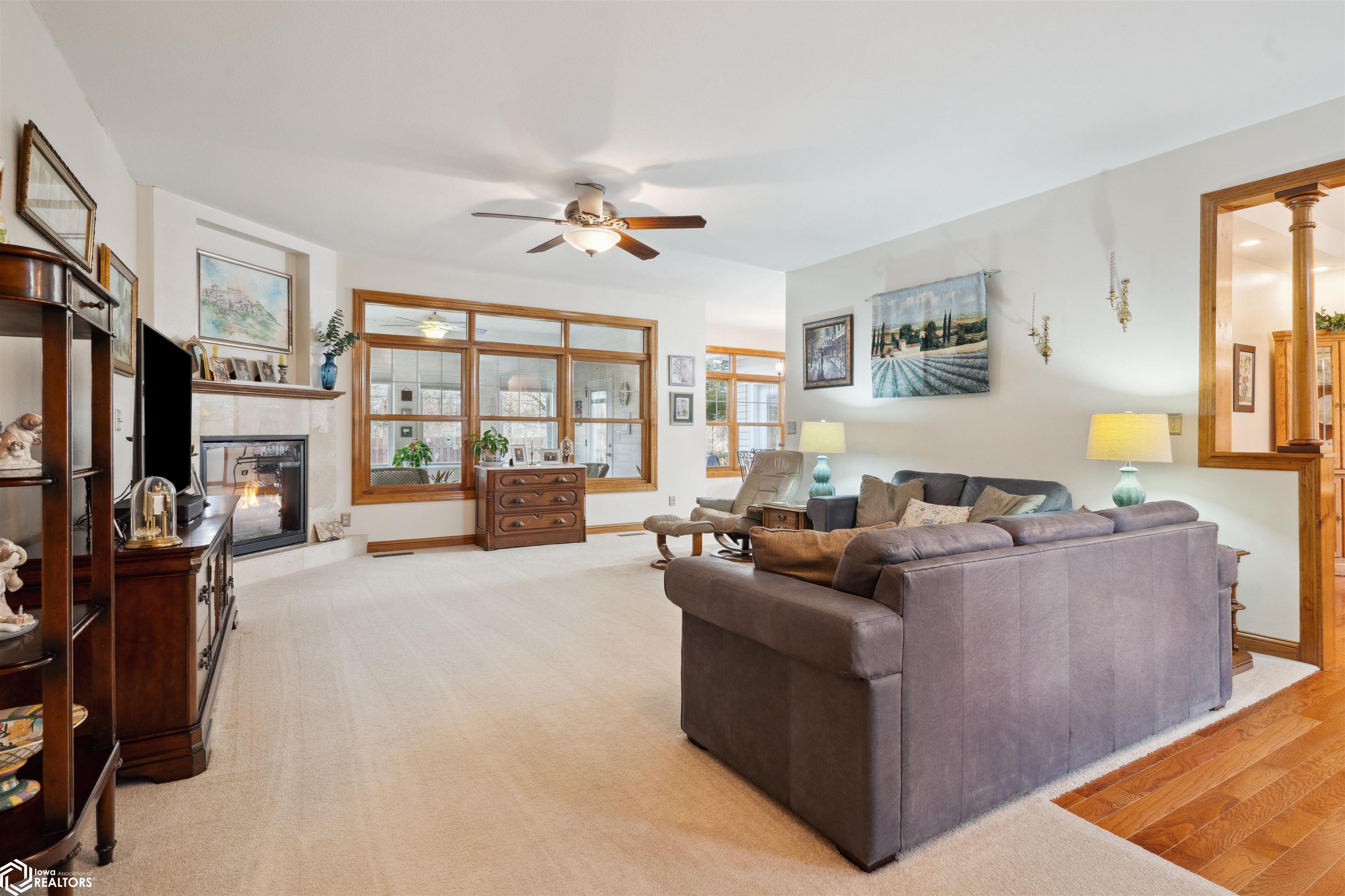 10990 Wood Duck Cove Drive, West Burlington, Iowa image 5