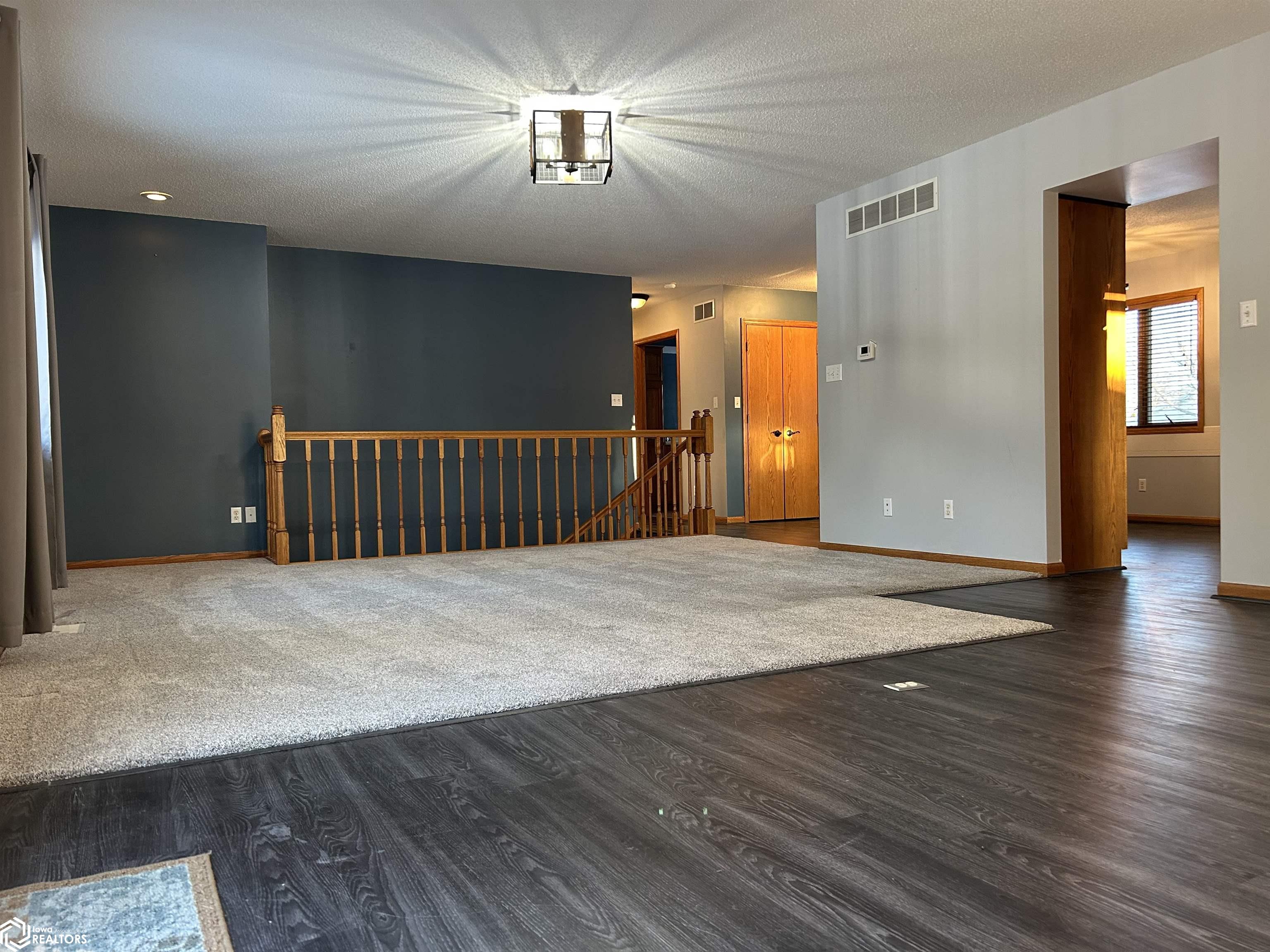 117 Oakview Drive, Forest City, Iowa image 11