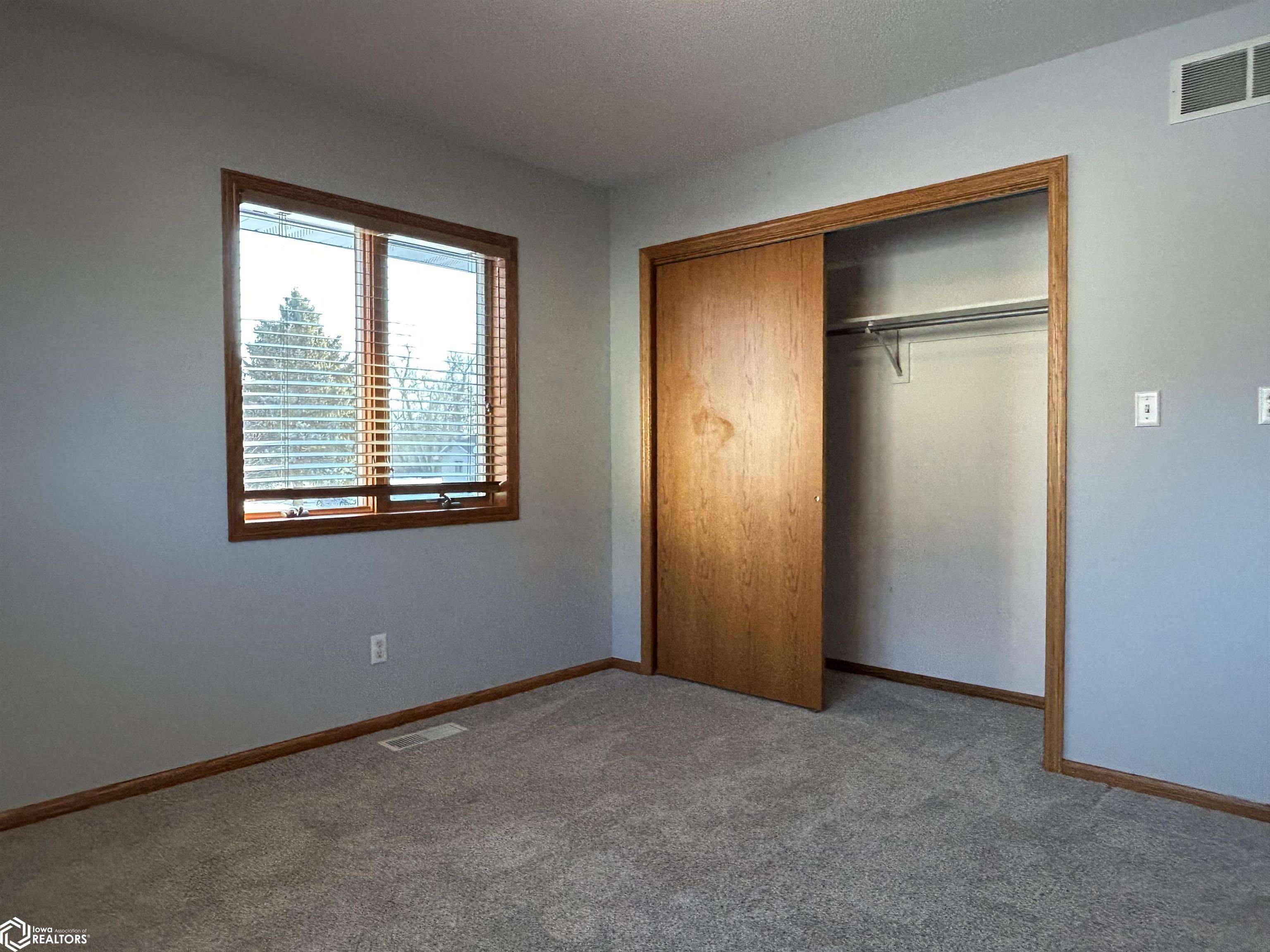 117 Oakview Drive, Forest City, Iowa image 19