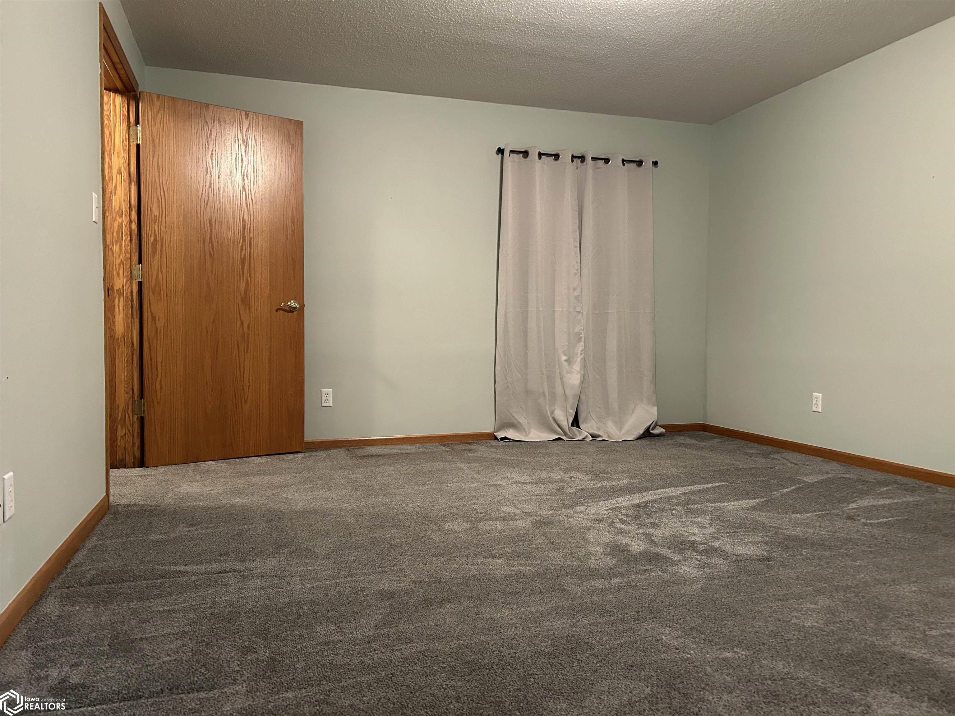 117 Oakview Drive, Forest City, Iowa image 27