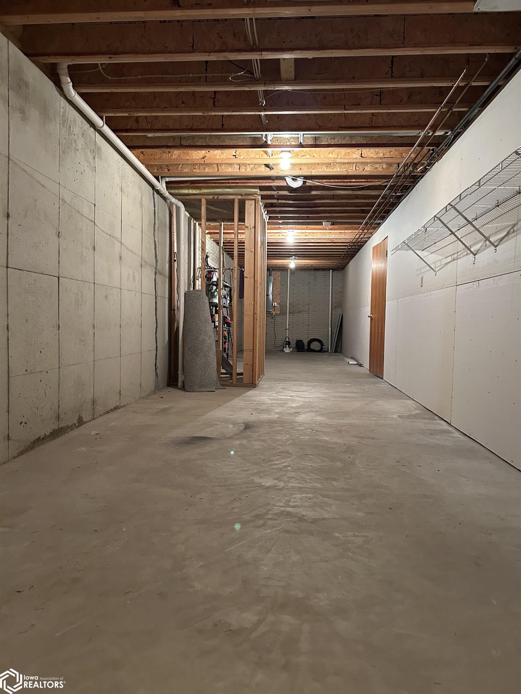 117 Oakview Drive, Forest City, Iowa image 30