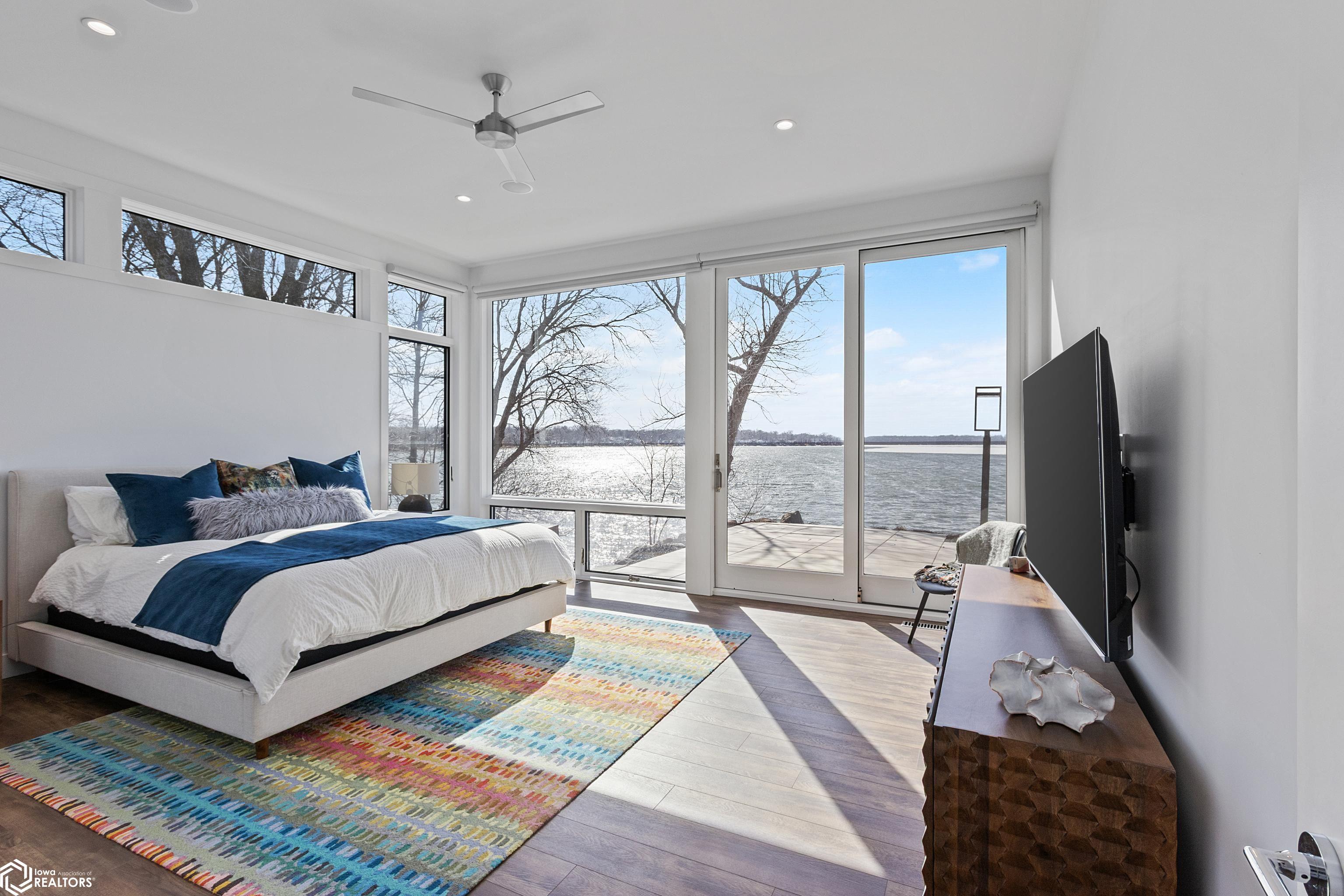 15476 Dodge Ave, Clear Lake, Iowa image 31