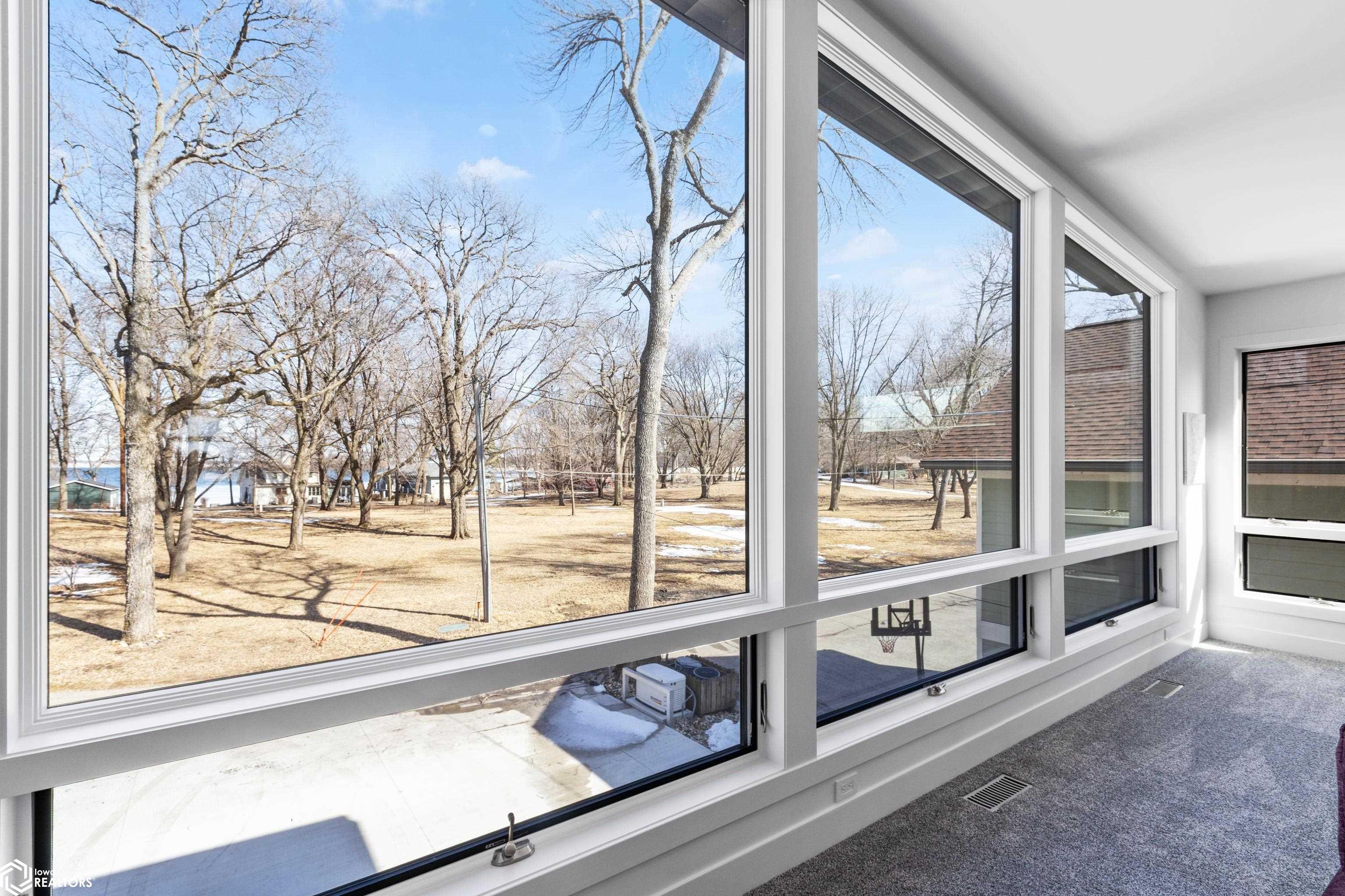 15476 Dodge Ave, Clear Lake, Iowa image 43